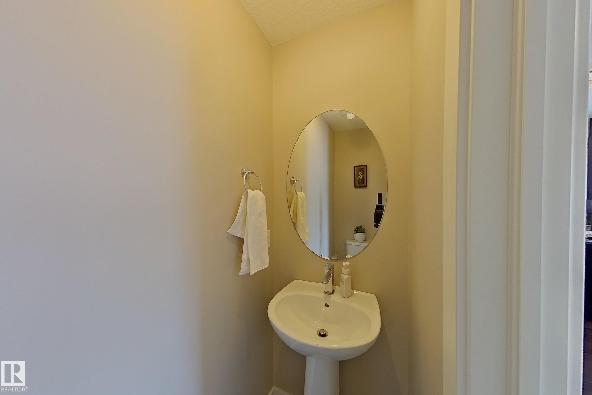 295 - 401 Southfork Drive, Southfork, Leduc