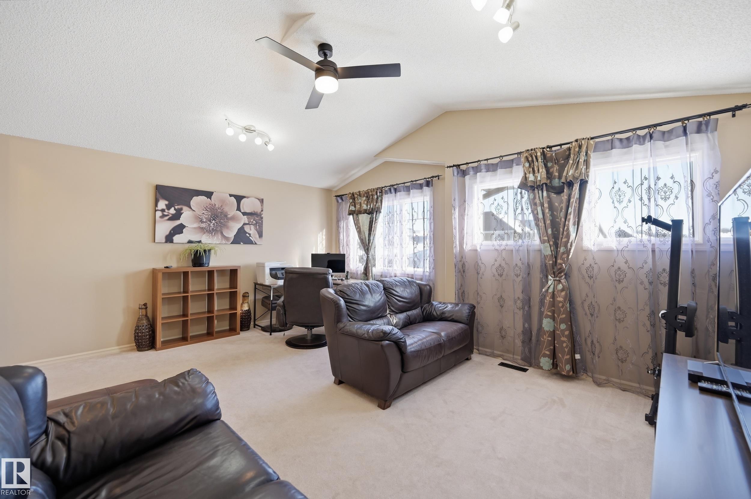 Photo 14 at 40 Becker Crescent, South Pointe, Fort Saskatchewan