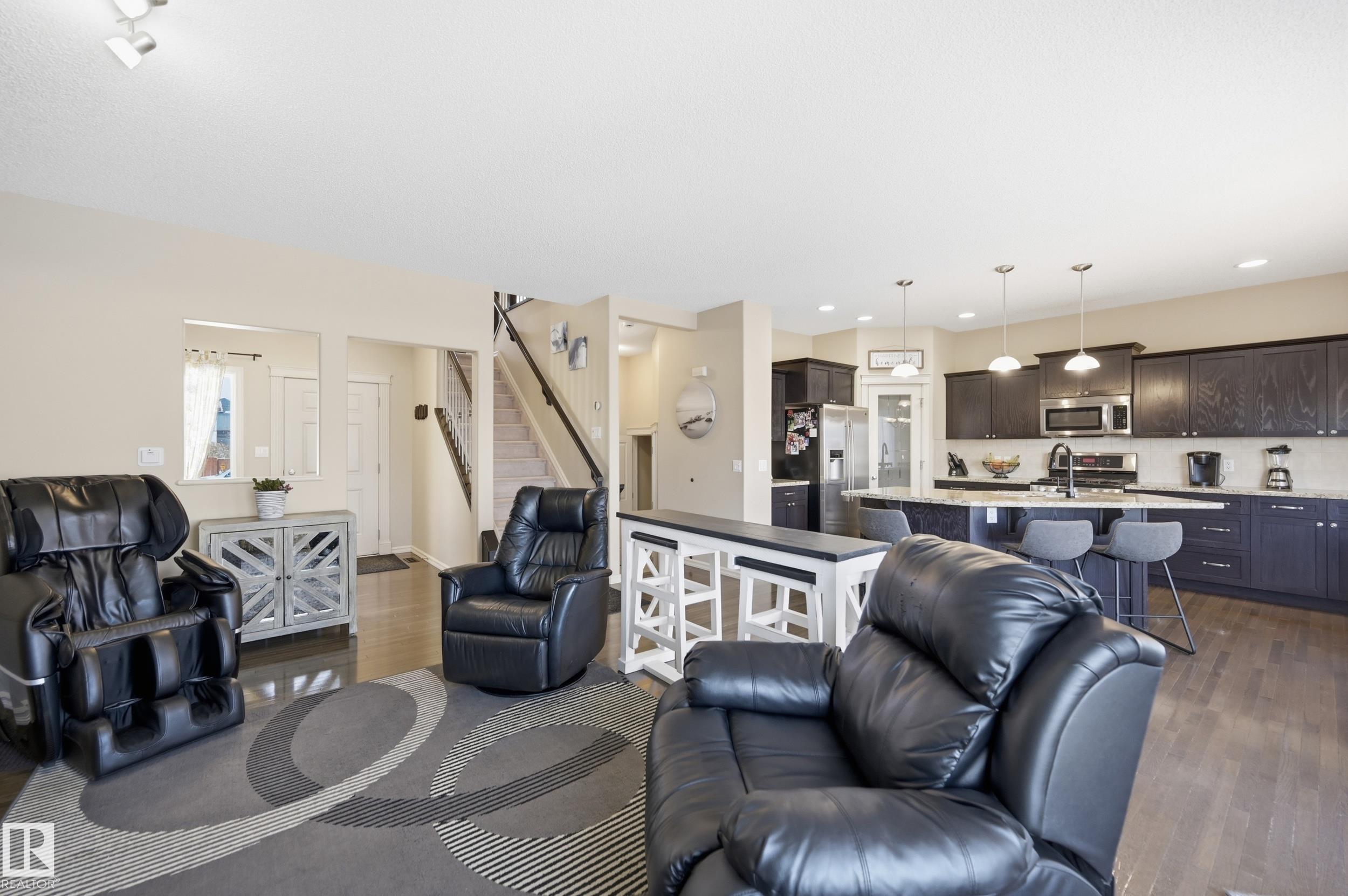 Photo 7 at 40 Becker Crescent, South Pointe, Fort Saskatchewan