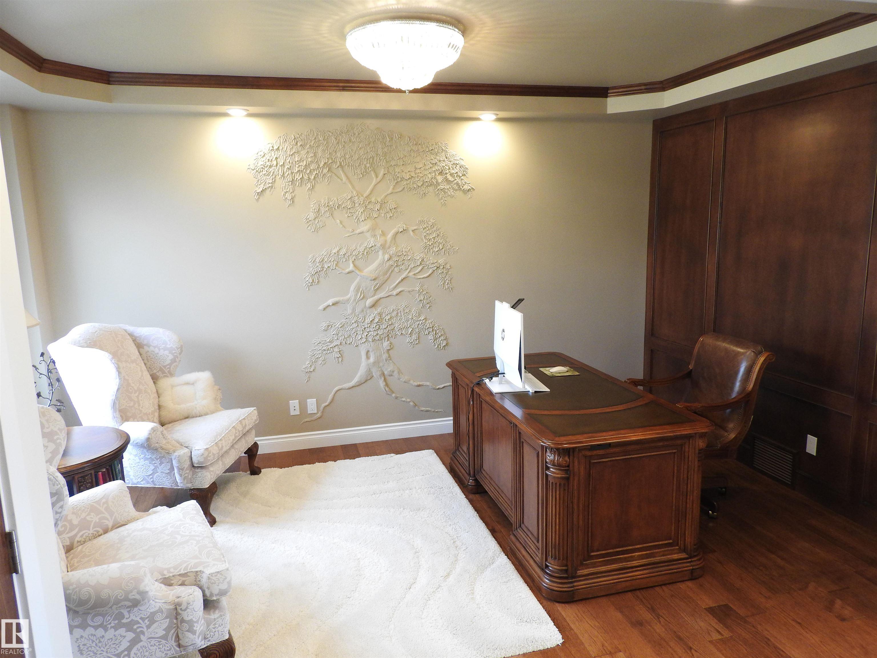 Photo 6 at 1111 Hainstock Green SW, Hays Ridge Area, Edmonton