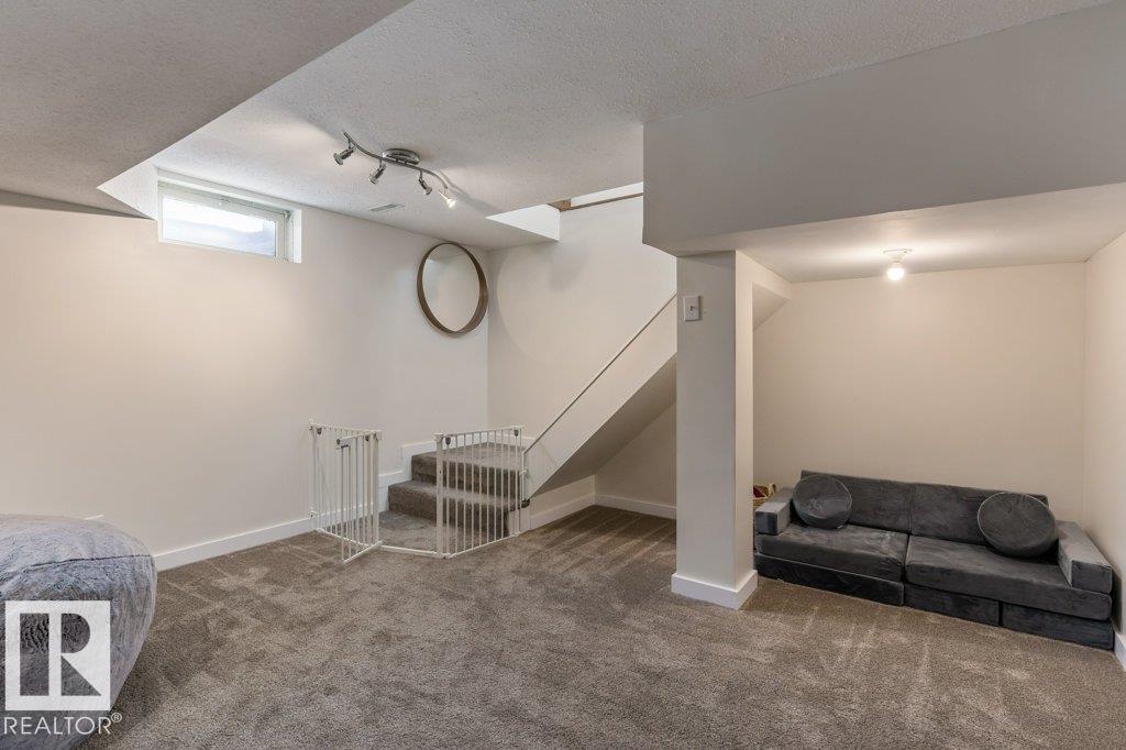 Photo 26 at 3502 41 Street, Caledonia, Leduc