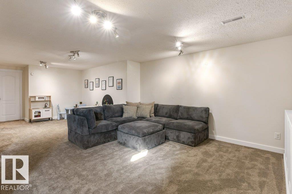 Photo 29 at 3502 41 Street, Caledonia, Leduc