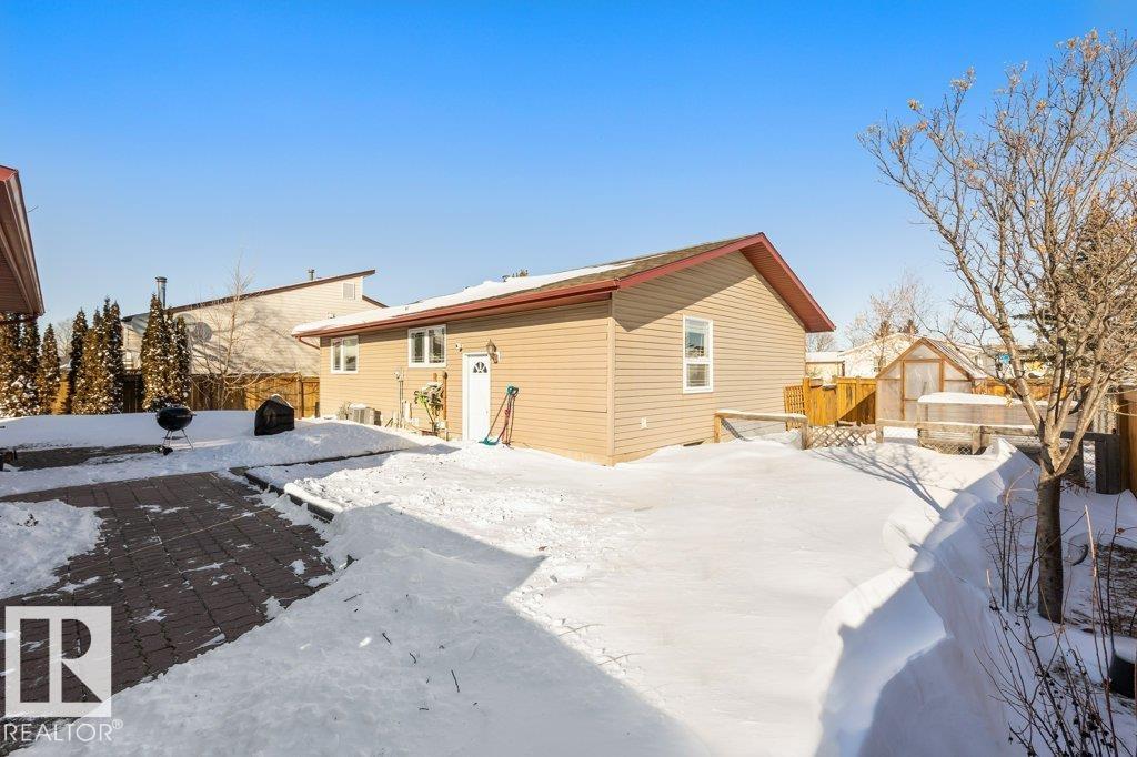 Photo 37 at 3502 41 Street, Caledonia, Leduc