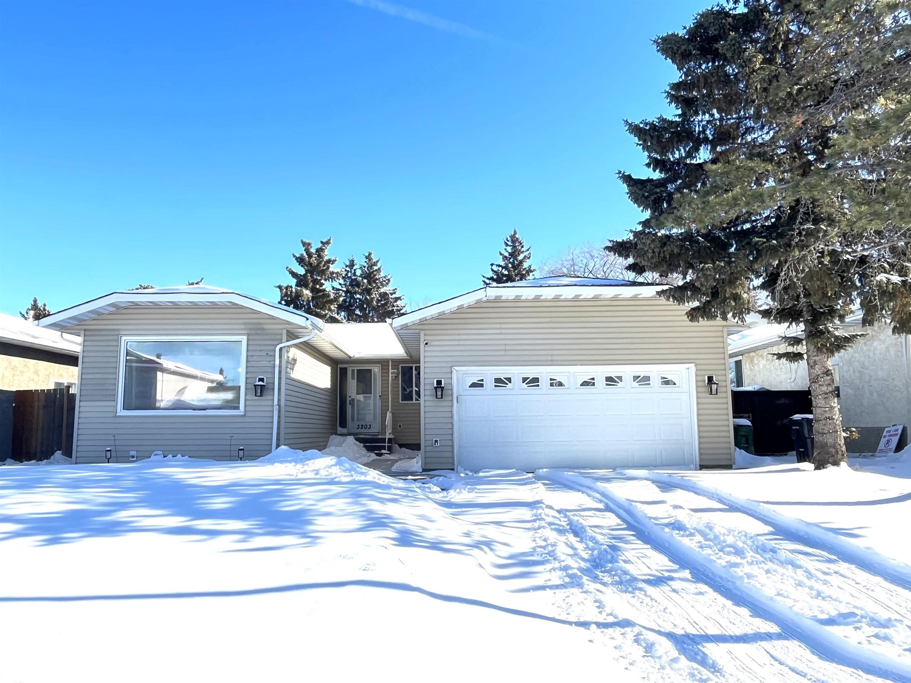 3203 74 Street NW, Kameyosek, Edmonton 2