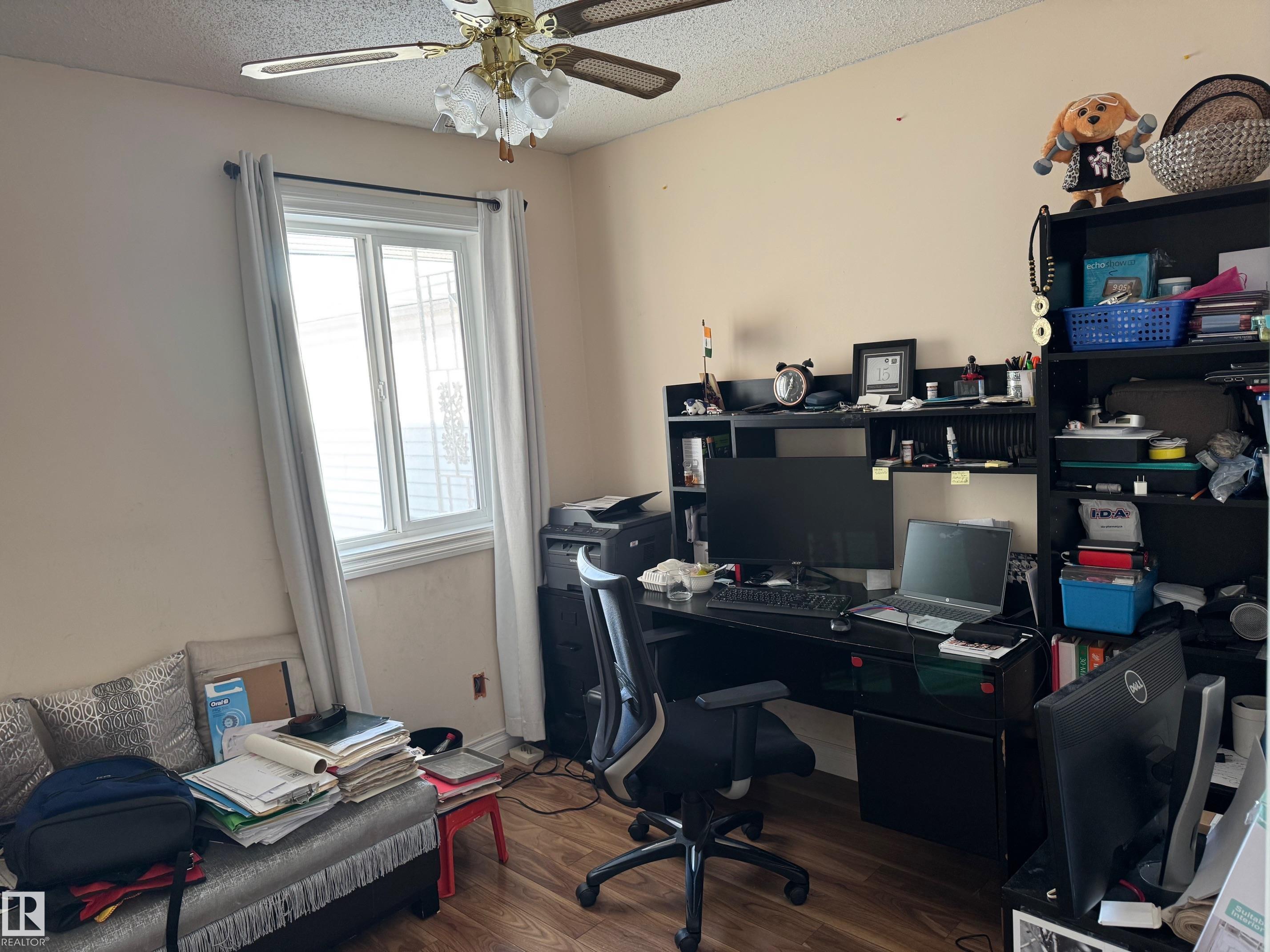 Photo 10 at 3203 74 Street NW, Kameyosek, Edmonton