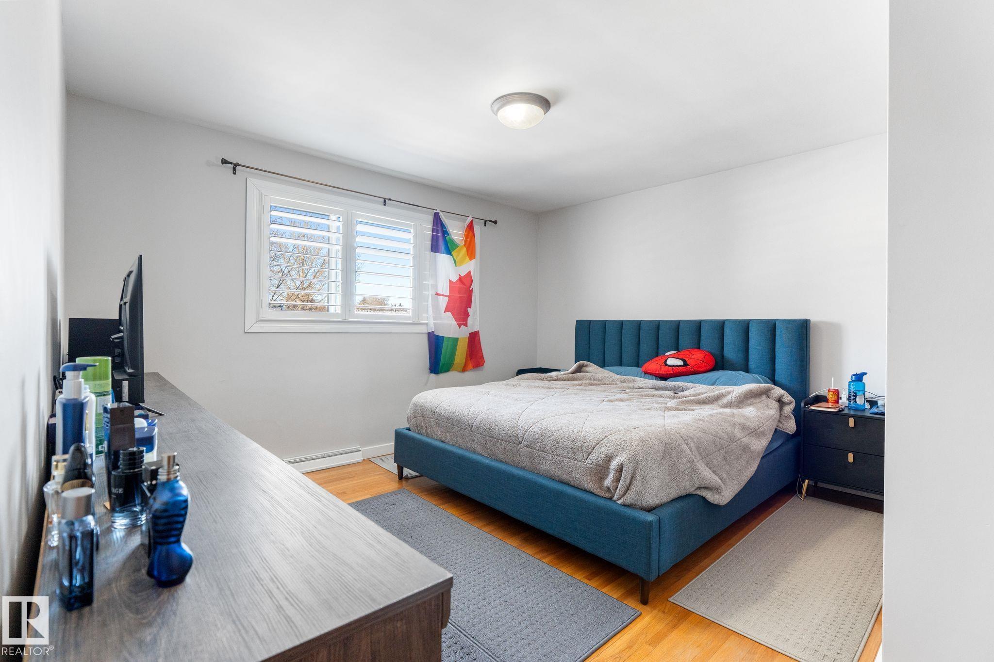 https://zimg.paragon.ice.com/ParagonImages/Property/PM/RAE/225387405/17/0/0/06a2a1ab7d5a898200c8c20bdb49e342/1/7e69681f3431bffbb2bc57656dfef291/225387405-f5c2cf63-a75a-4735-a440-d9b766ed4b74.JPG