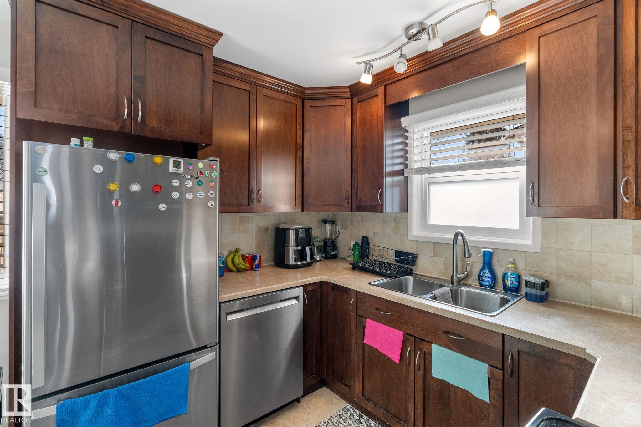 Photo 18 at 9847 79 Street NW, Forest Heights, Edmonton