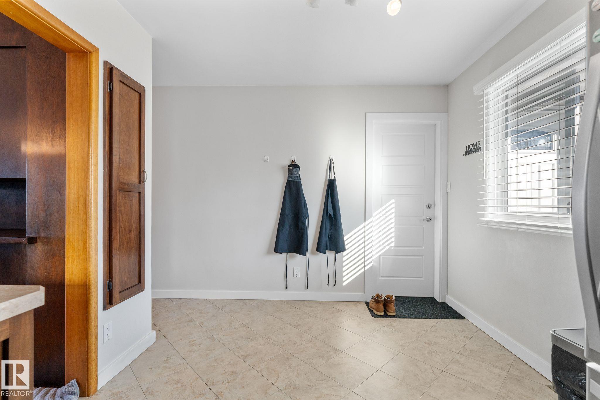 Photo 21 at 9847 79 Street NW, Forest Heights, Edmonton