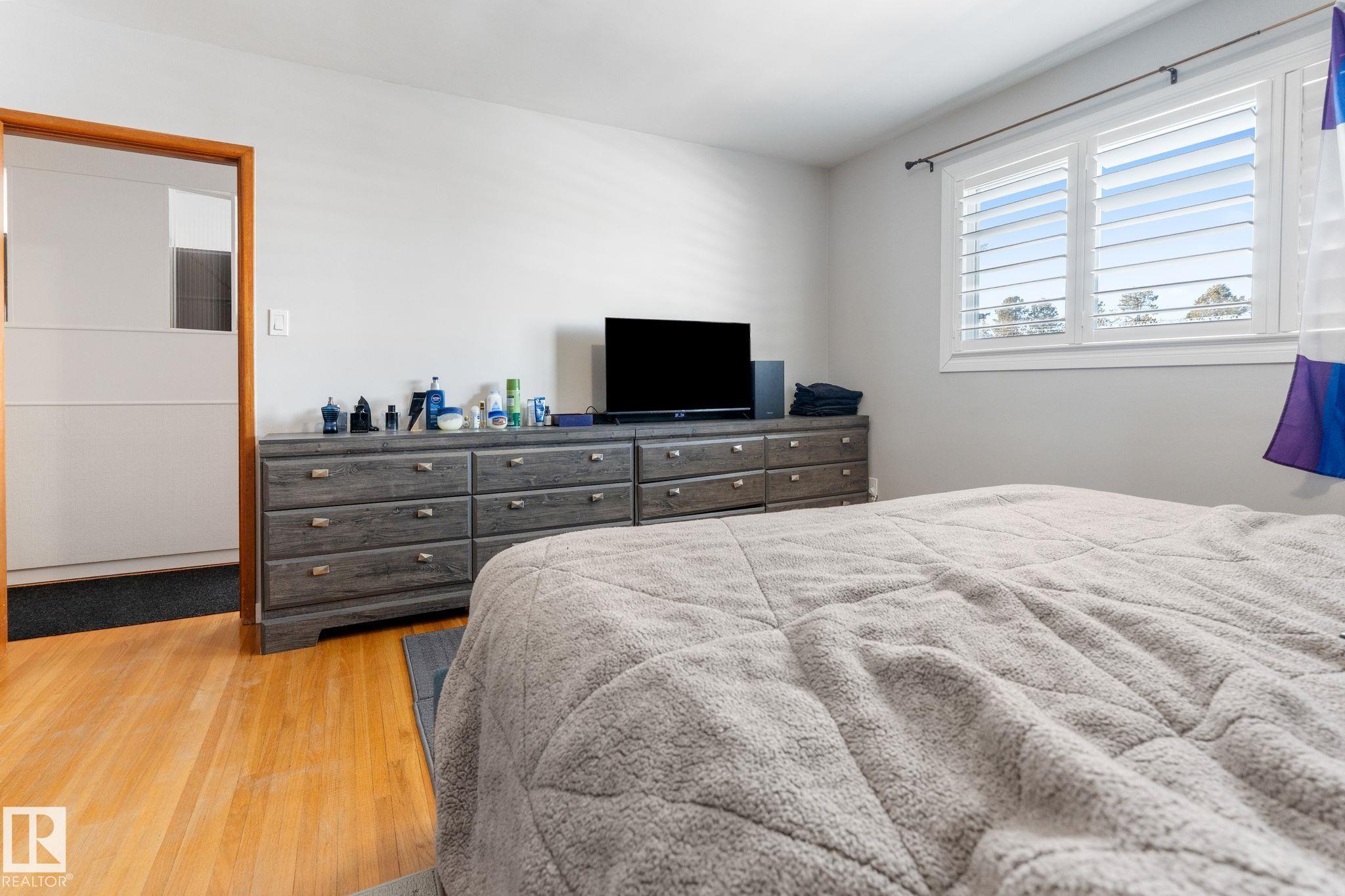 Photo 26 at 9847 79 Street NW, Forest Heights, Edmonton