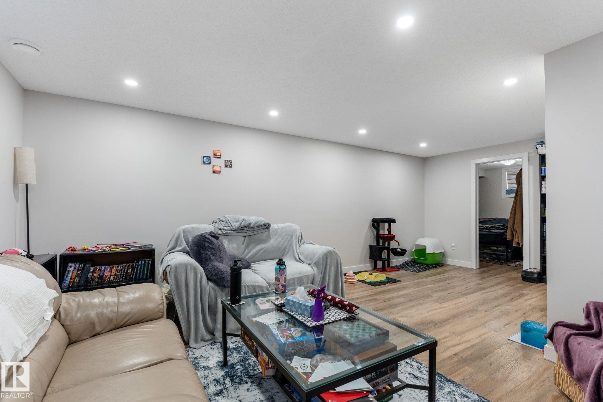 Photo 43 at 9847 79 Street NW, Forest Heights, Edmonton