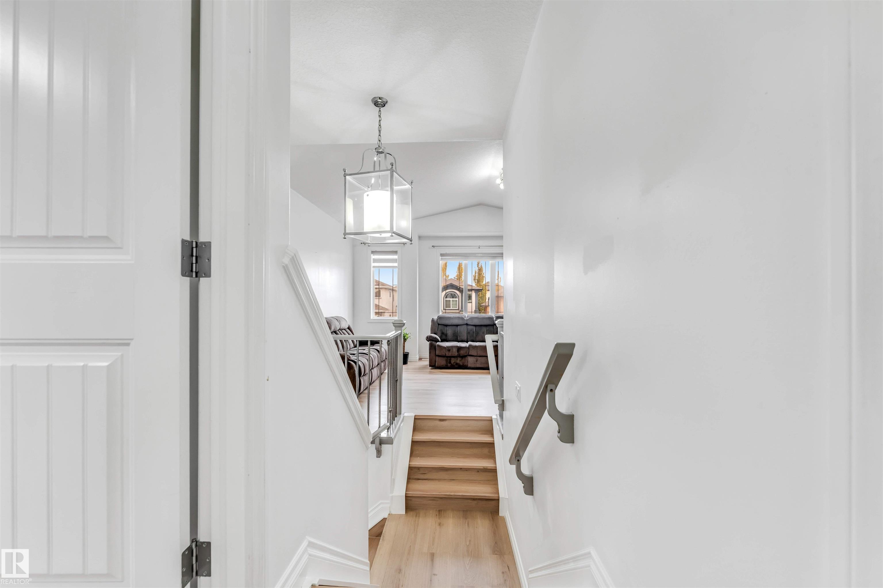 Photo 21 at 3319 18 Street NW, Silver Berry, Edmonton