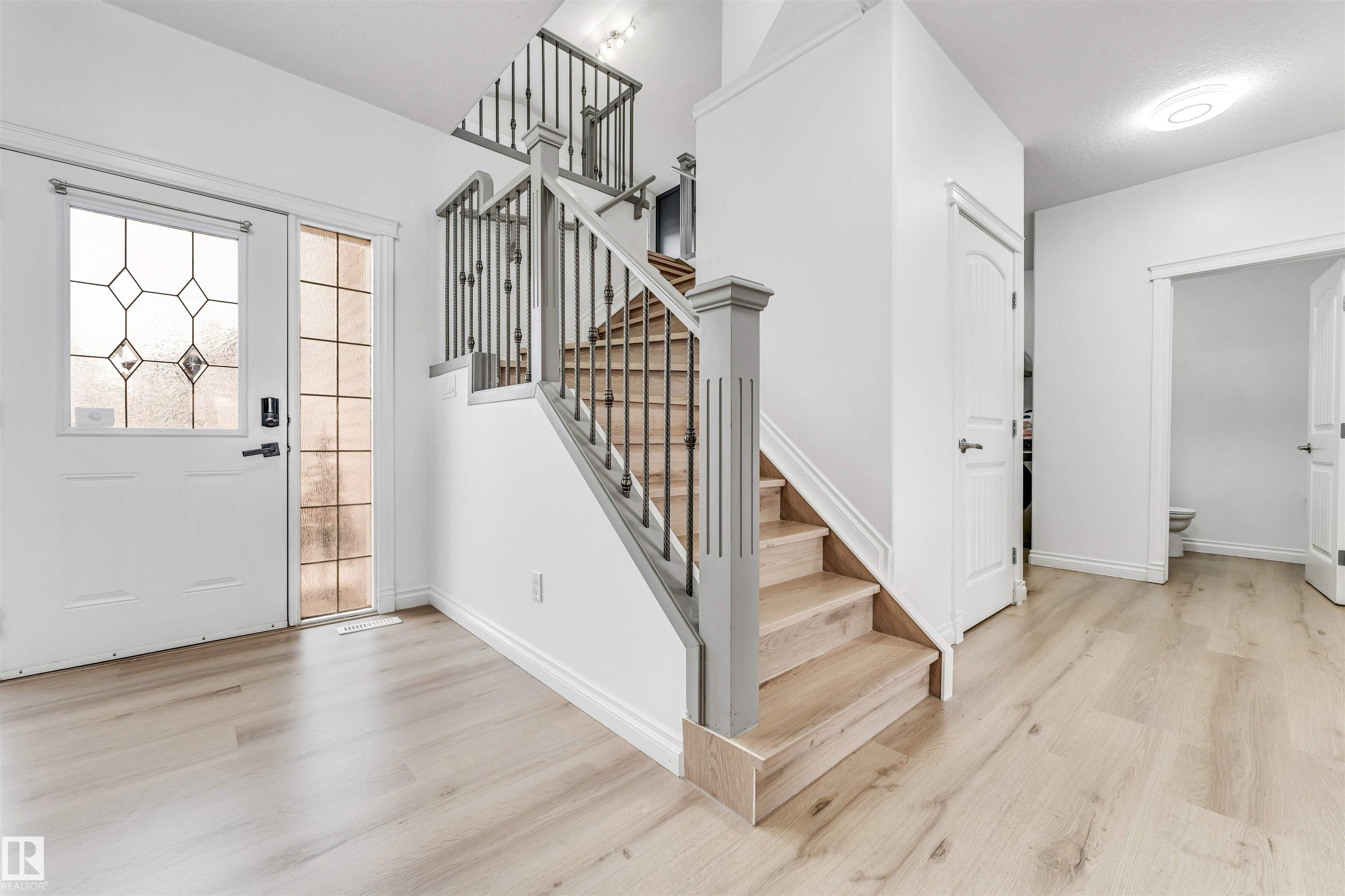 Photo 6 at 3319 18 Street NW, Silver Berry, Edmonton