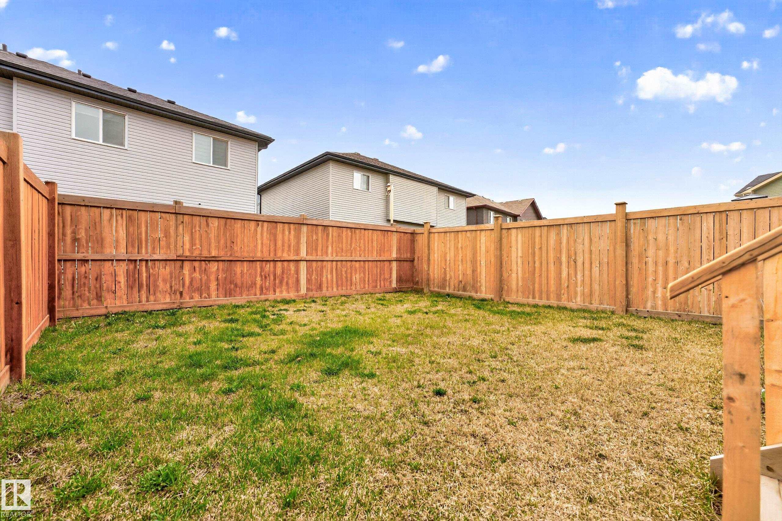 https://zimg.paragon.ice.com/ParagonImages/Property/PM/RAE/225387430/10/0/0/efb1e27cf0ae5ea61606a55f8b0c741b/1/55d1d7900979b90c10d34227ed8c347c/225387430-dac43c50-19a7-4039-a114-1de21c0a63d4.JPG