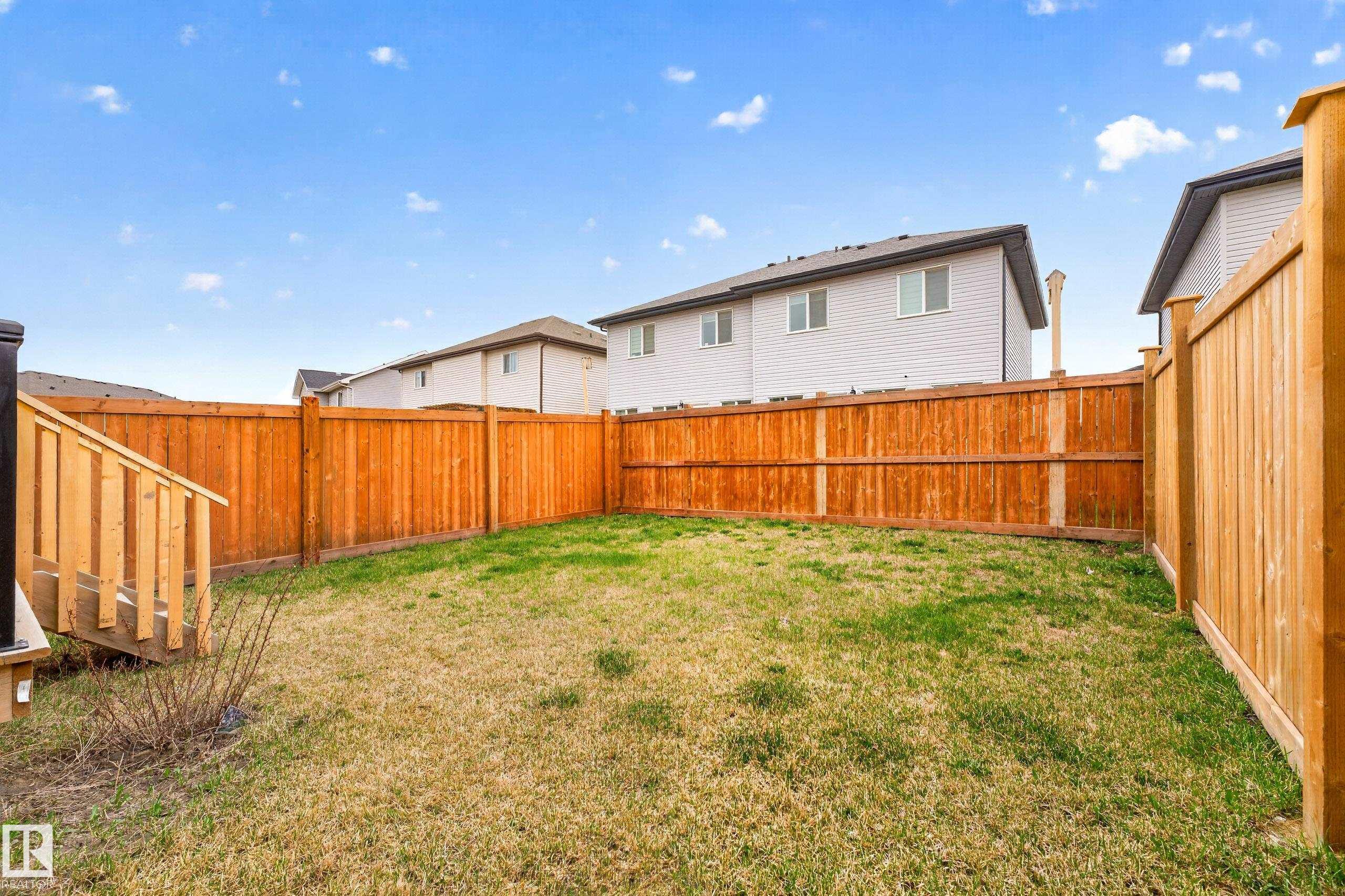 https://zimg.paragon.ice.com/ParagonImages/Property/PM/RAE/225387430/11/0/0/8831f378c120826236f07c681cc527a3/1/55d1d7900979b90c10d34227ed8c347c/225387430-1412093c-2dd3-4db7-beae-e2e3f46cf1a7.JPG