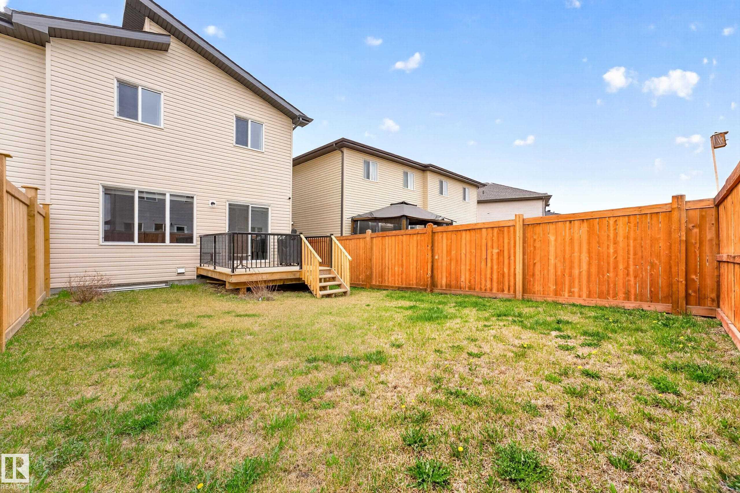 https://zimg.paragon.ice.com/ParagonImages/Property/PM/RAE/225387430/12/0/0/ca84ecdf4205e757696ea8b91036b156/1/55d1d7900979b90c10d34227ed8c347c/225387430-370d1074-a819-4236-a23f-dfa8144433cd.JPG