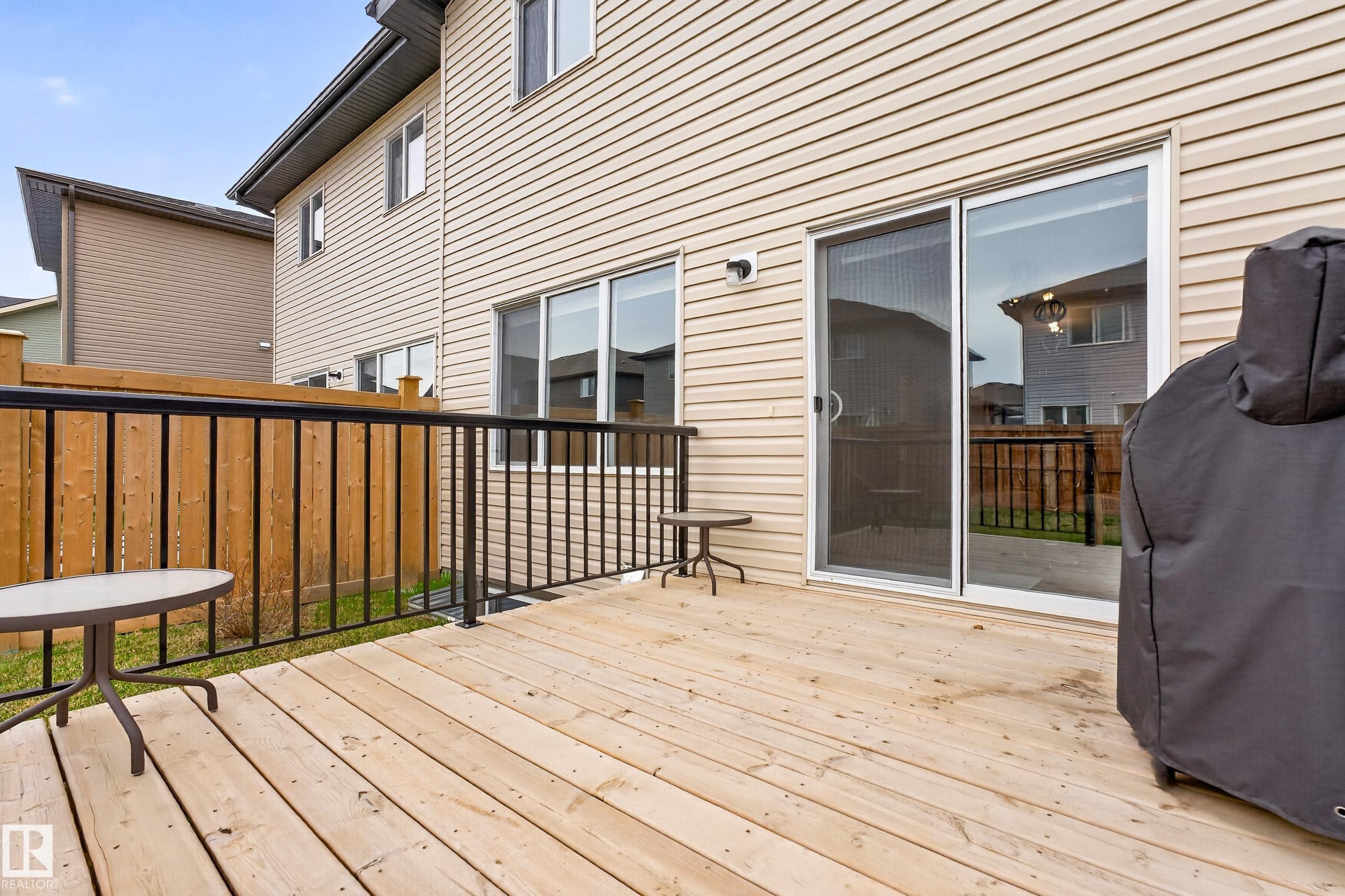 https://zimg.paragon.ice.com/ParagonImages/Property/PM/RAE/225387430/8/0/0/3ae6910b15c919361dfeb0d1bb61336b/1/55d1d7900979b90c10d34227ed8c347c/225387430-fa54f340-2d83-4b84-a7b0-6cc8e81369fd.JPG