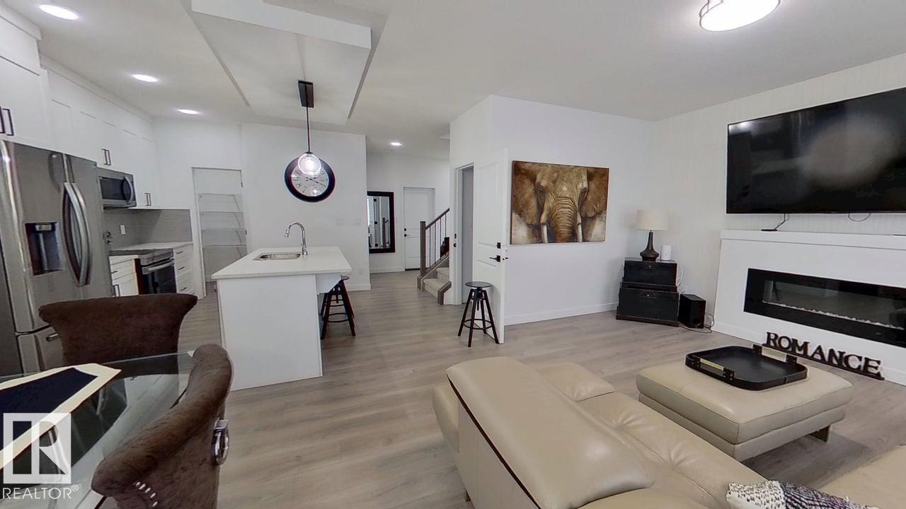 https://zimg.paragon.ice.com/ParagonImages/Property/PM/RAE/225387432/7/0/0/9fb5e4707f4ef06b344127accd1d4688/1/bb34565635cc6756b0e7d4302749ac41/225387432-17424e77-0f85-4405-83f8-9f2d5c4778da.JPG