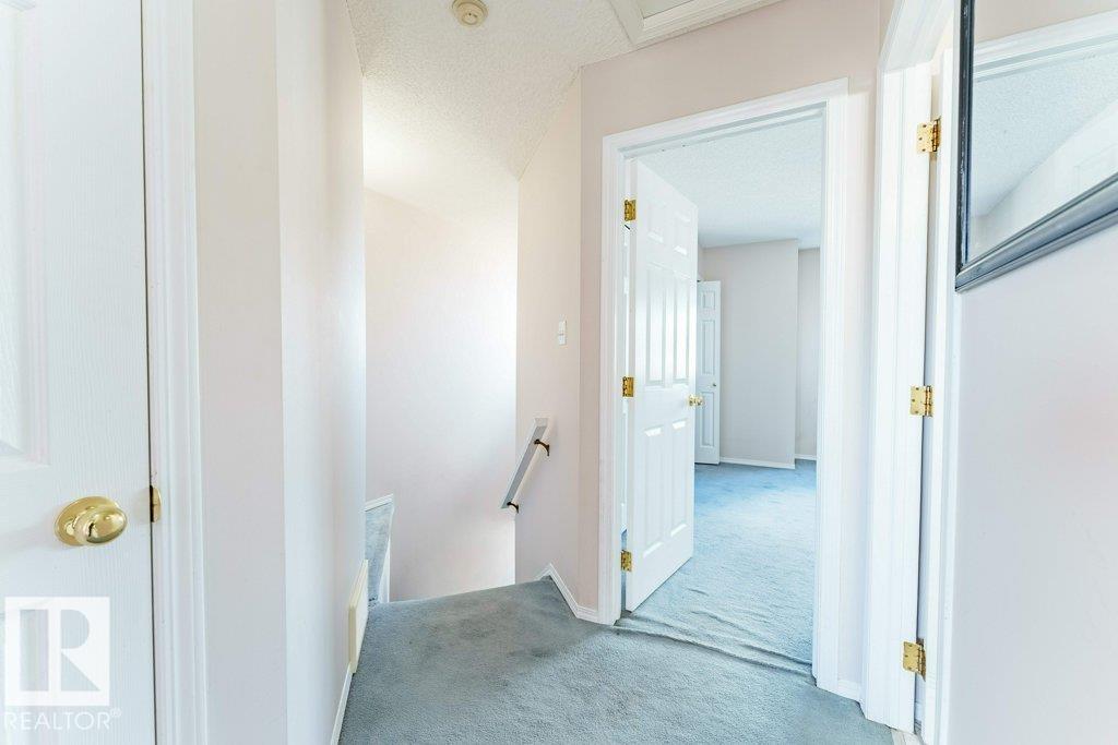 https://zimg.paragon.ice.com/ParagonImages/Property/PM/RAE/225387437/15/0/0/b904405aff52d3d98b2772686372e171/1/d8eb2ebbdcaefd8e2f7982f199db85e3/225387437-1cbf6f9e-0c85-455f-8fbc-82bbe10f42fb.JPG