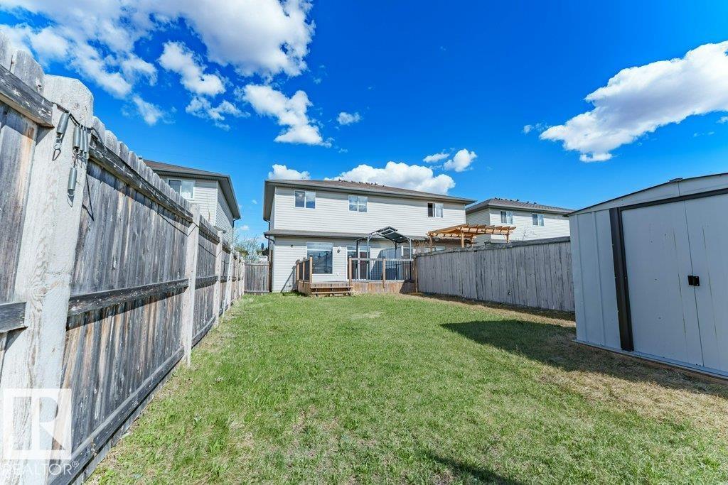 https://zimg.paragon.ice.com/ParagonImages/Property/PM/RAE/225387437/35/0/0/a85e522ef435c8c5fb2e2338ce3e2991/1/d8eb2ebbdcaefd8e2f7982f199db85e3/225387437-1d773556-d4b2-4595-875c-2a033e8b9199.JPG