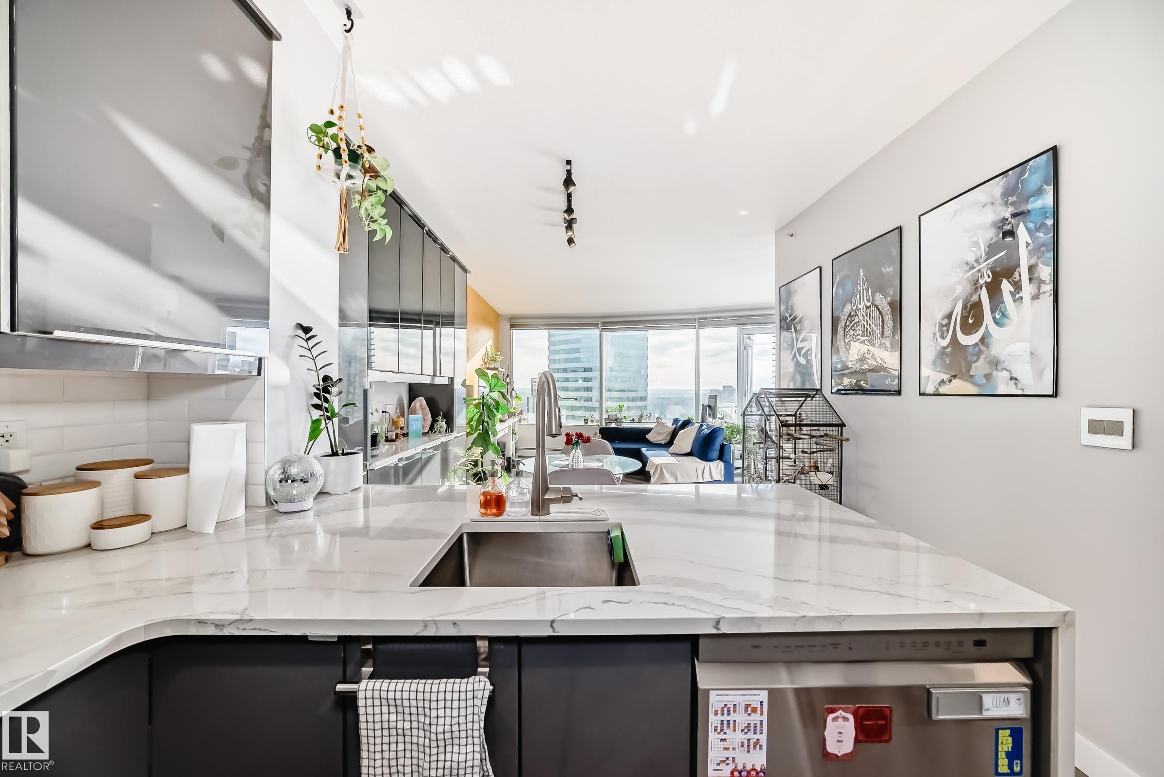 Picture for #2004 10136 104 ST NW