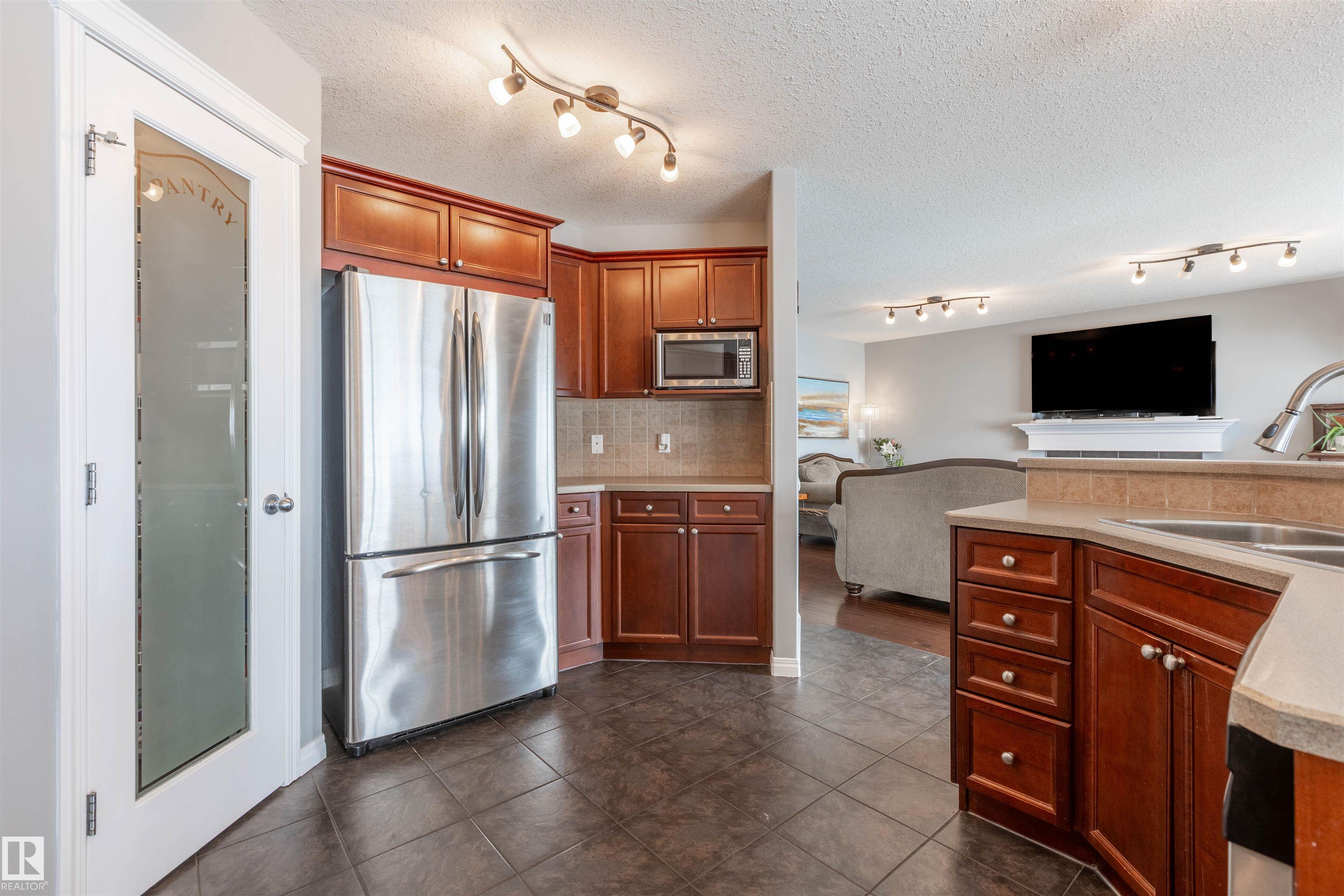 Photo 12 at 9508 107 Avenue, The Lakes, Morinville