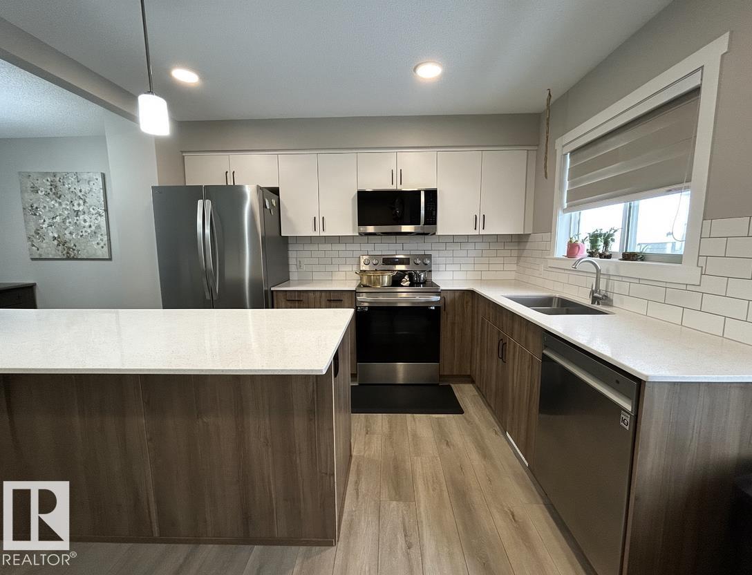 Picture for #120 1530 TAMARACK BV NW