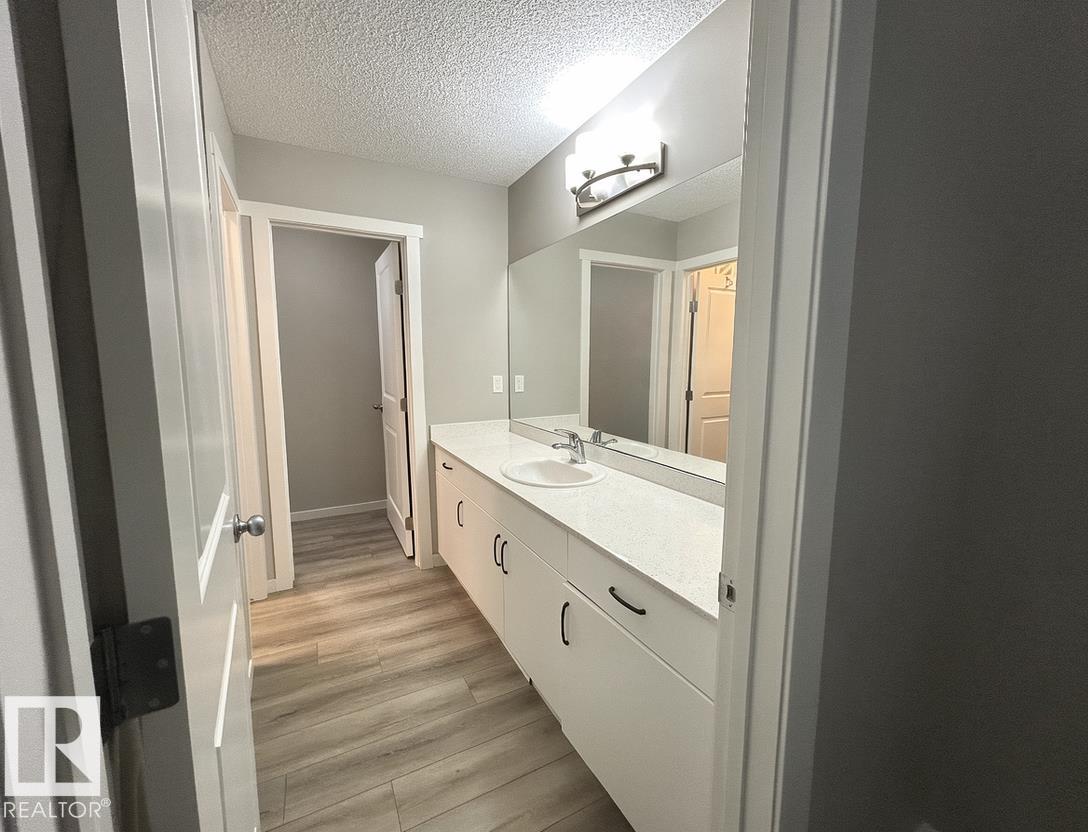 Picture for #120 1530 TAMARACK BV NW