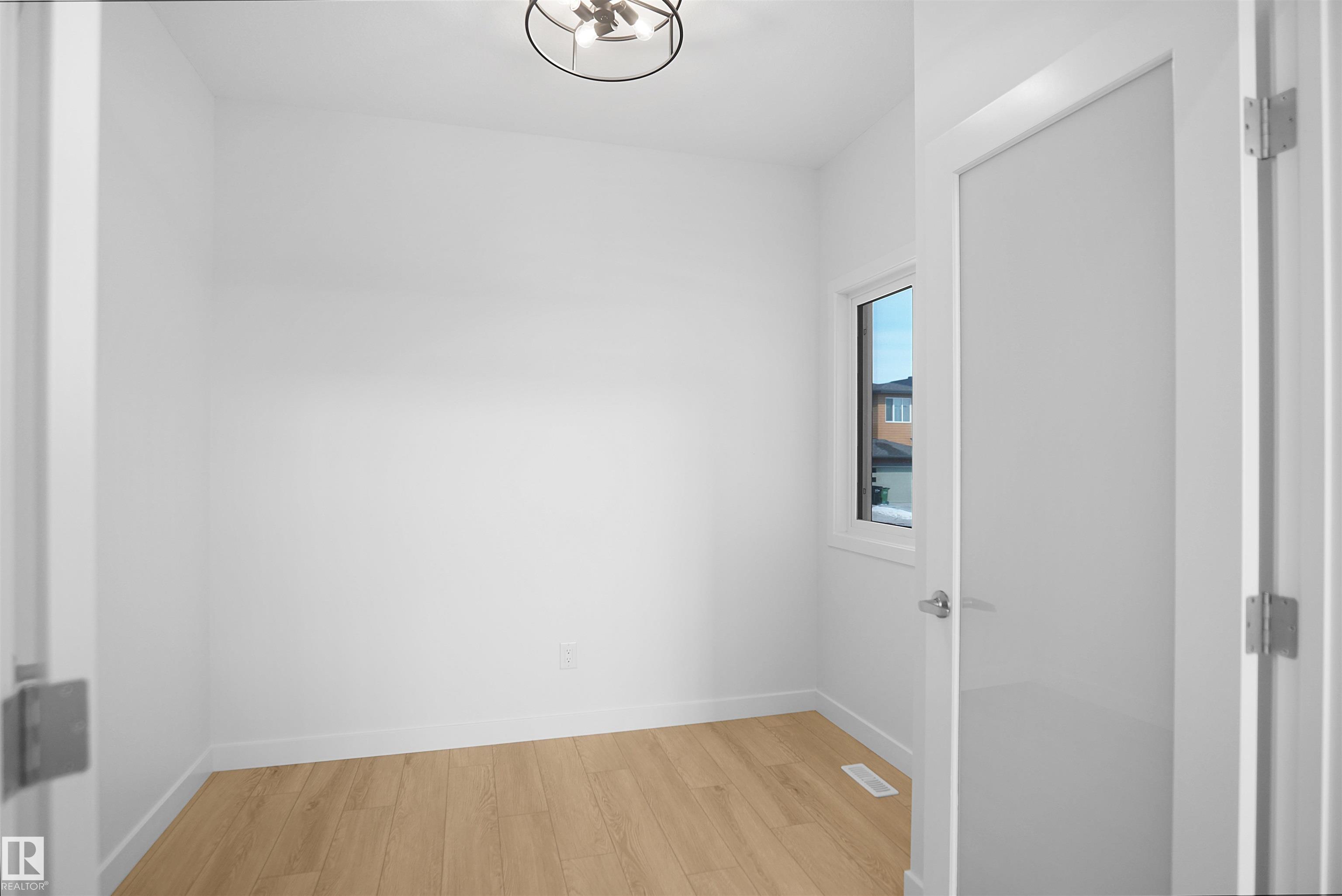 https://zimg.paragon.ice.com/ParagonImages/Property/PM/RAE/225387473/18/0/0/26be5b5bbd4d6e64d6d23621358647ce/1/d15fec9ceb8d788436ce16eb0752a416/225387473-23331c41-c647-4926-8db2-550e34c447f2.JPG