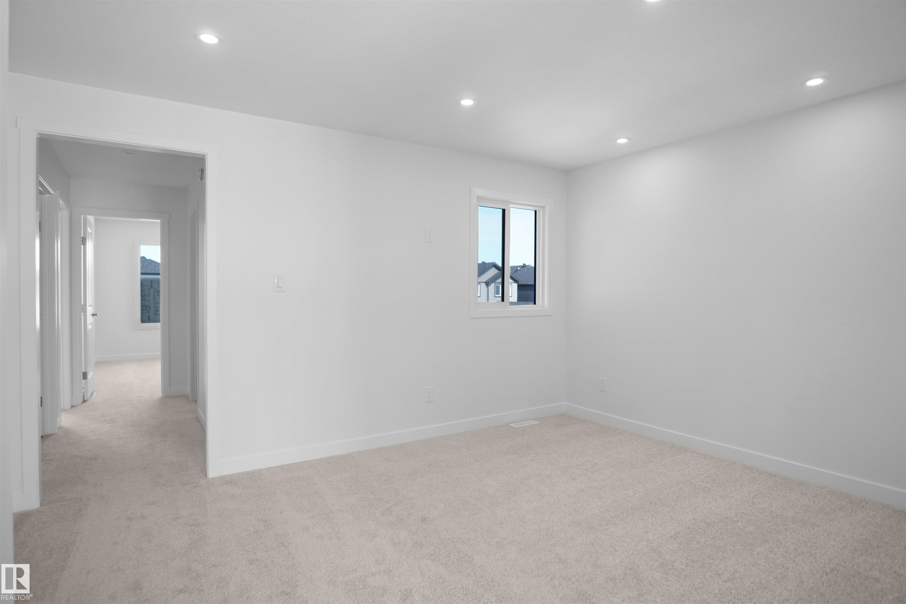 https://zimg.paragon.ice.com/ParagonImages/Property/PM/RAE/225387473/20/0/0/5f1612a15f37ee219cd35c6ecfd82b35/1/d15fec9ceb8d788436ce16eb0752a416/225387473-8d73642a-8b86-41b3-9da0-5e0ddd2bd1fd.JPG