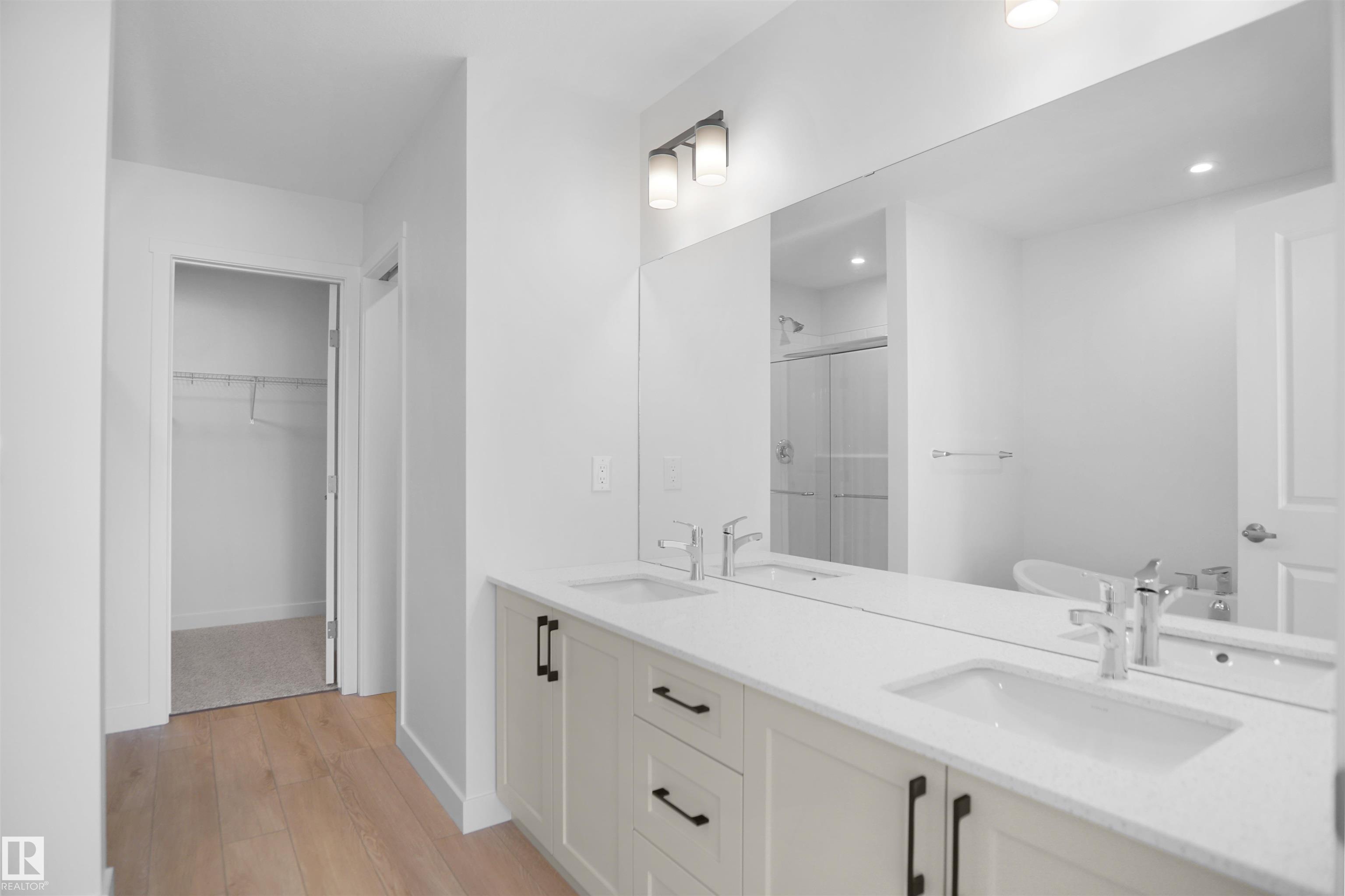 https://zimg.paragon.ice.com/ParagonImages/Property/PM/RAE/225387473/24/0/0/509ba24be879ca8aa7cbafd796a7c228/1/d15fec9ceb8d788436ce16eb0752a416/225387473-12a461c9-1aaa-46a4-a727-f5c81aa3fd55.JPG