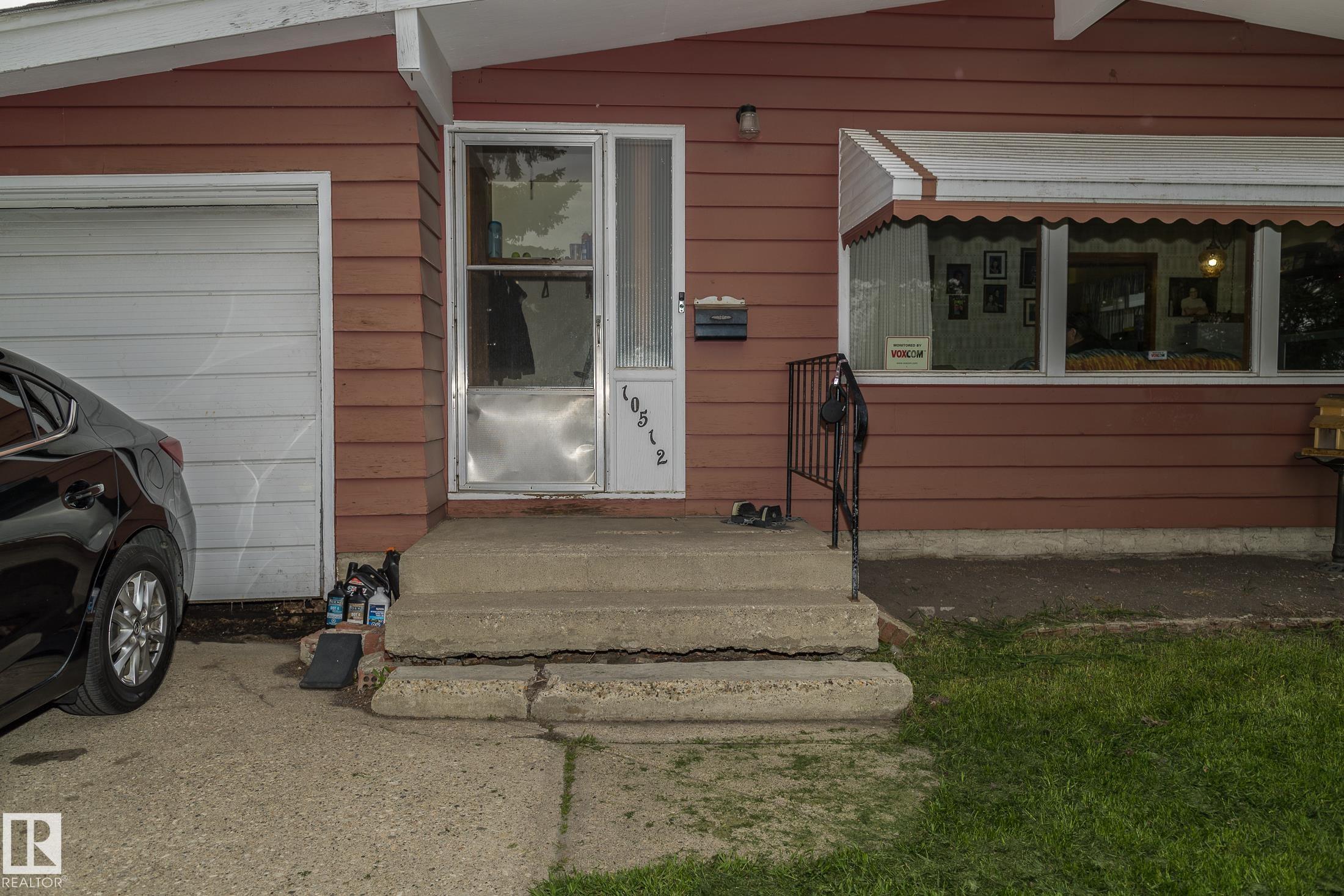 10512 55 Avenue NW, Pleasantview, Edmonton