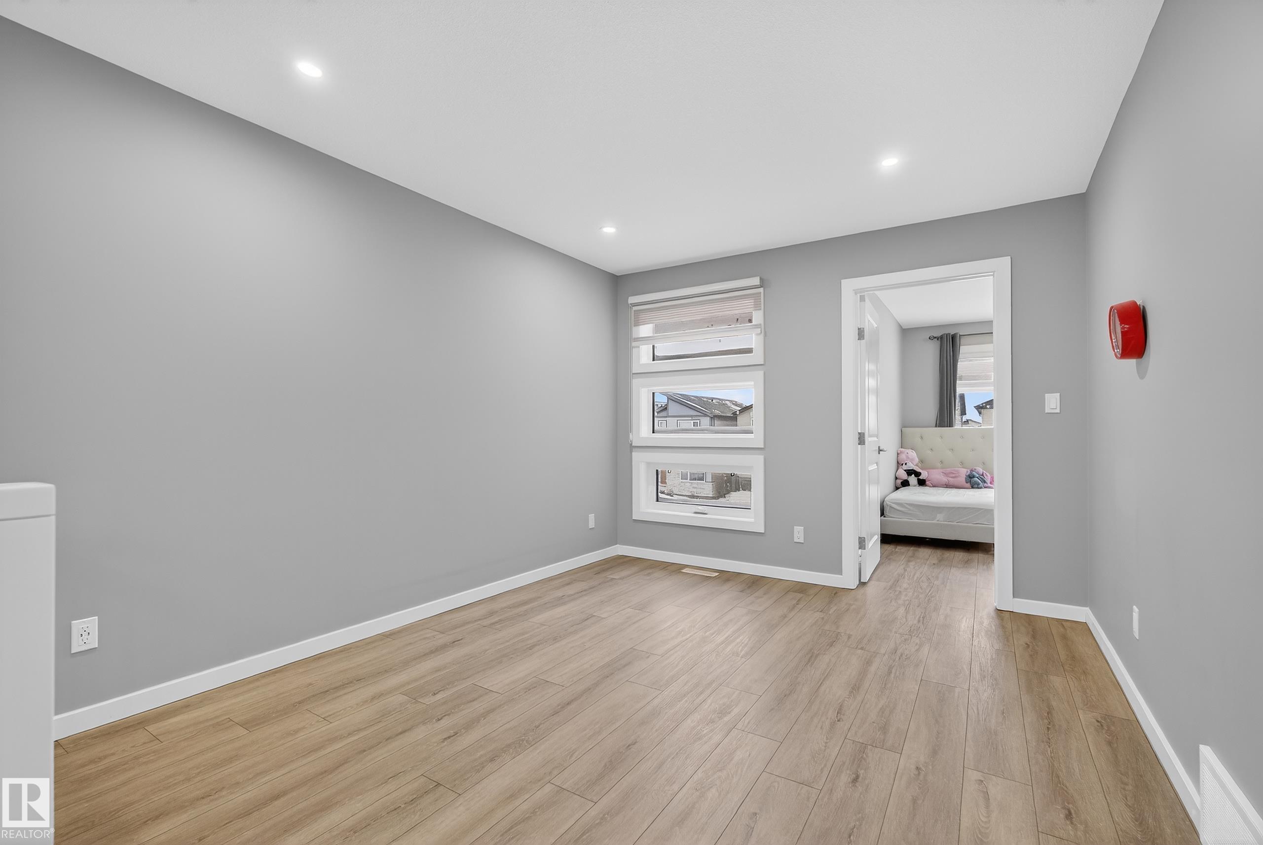 Photo 17 at 2382 Kelly Circle SW, Keswick, Edmonton