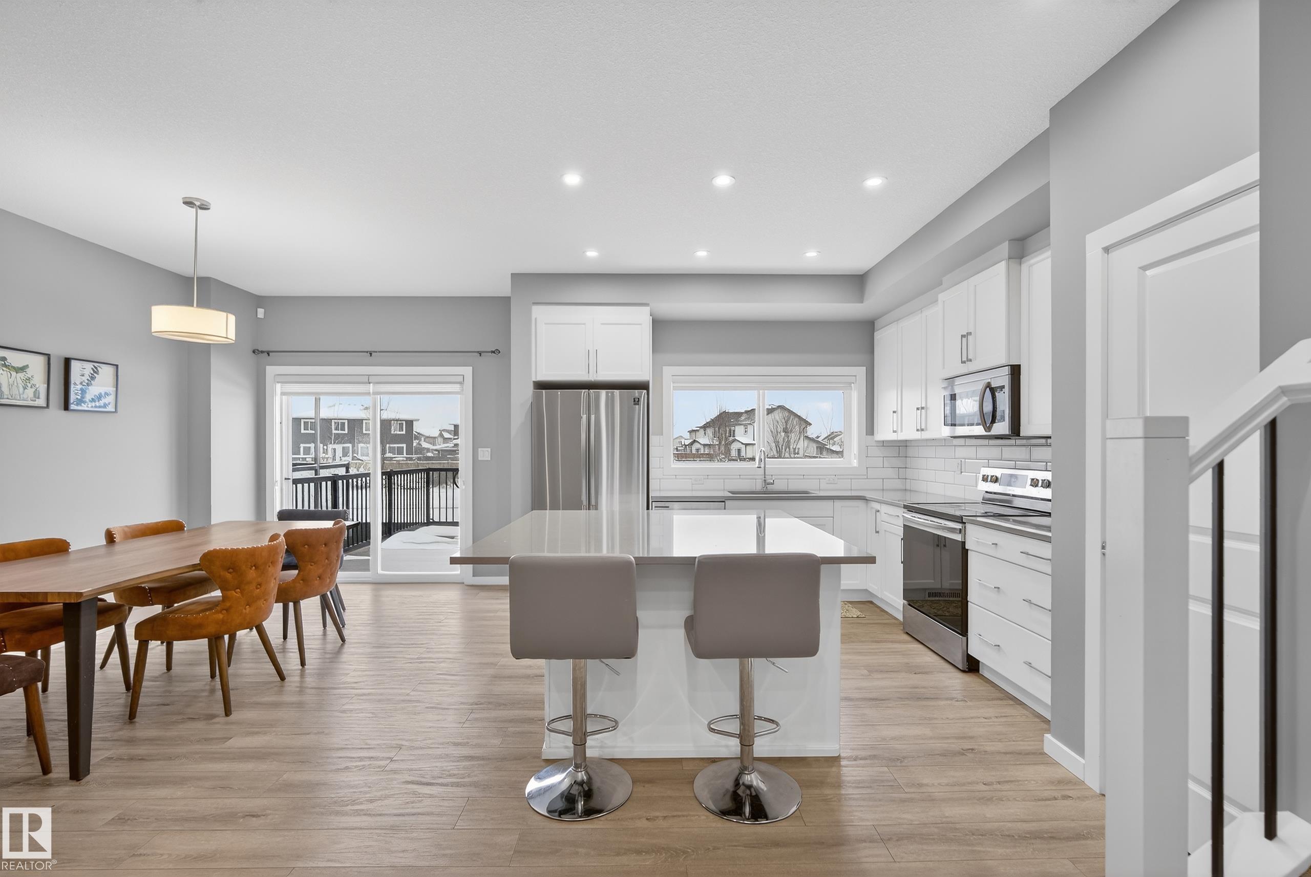 Photo 9 at 2382 Kelly Circle SW, Keswick, Edmonton