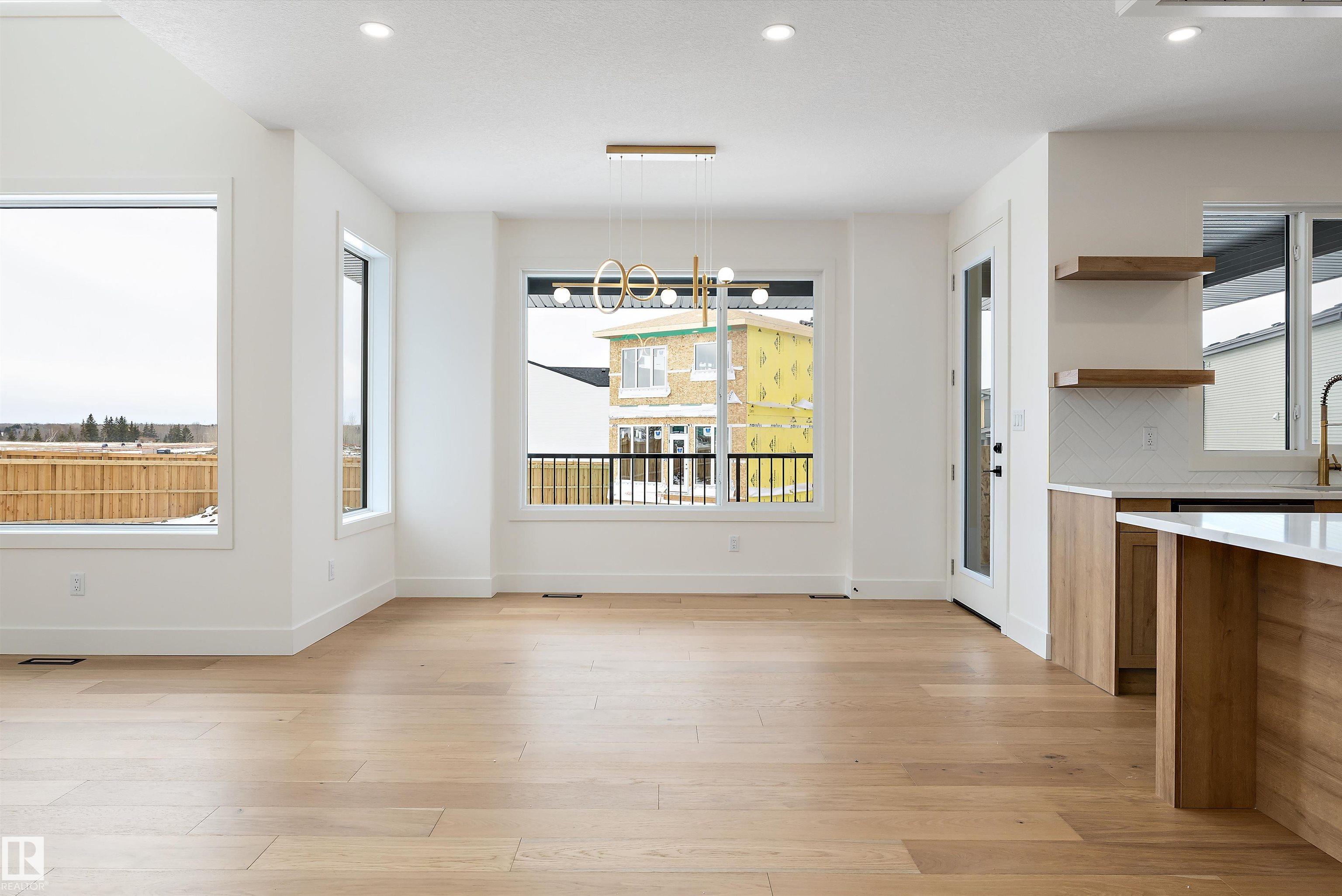 Photo 6 at 6871 Knox Loop SW, Keswick, Edmonton