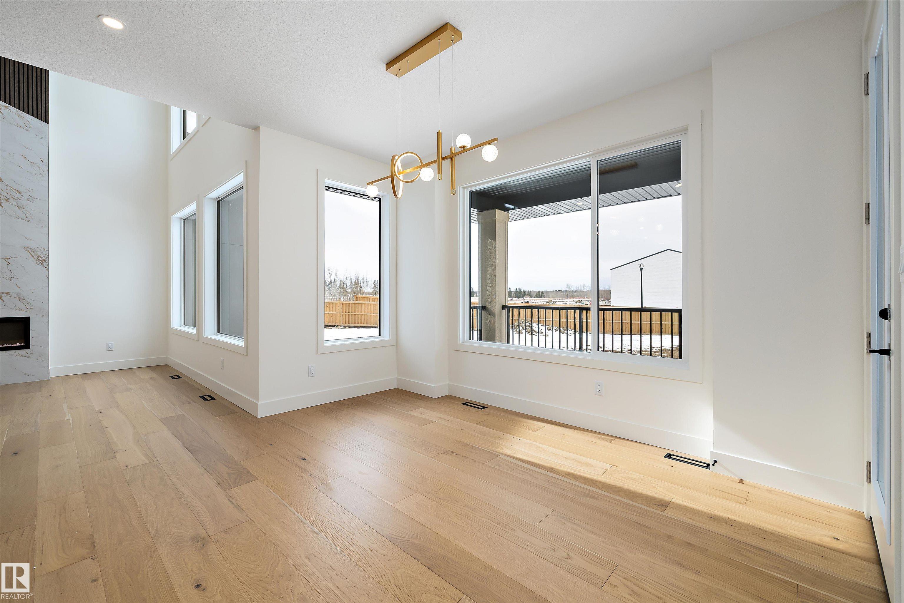 Photo 7 at 6871 Knox Loop SW, Keswick, Edmonton