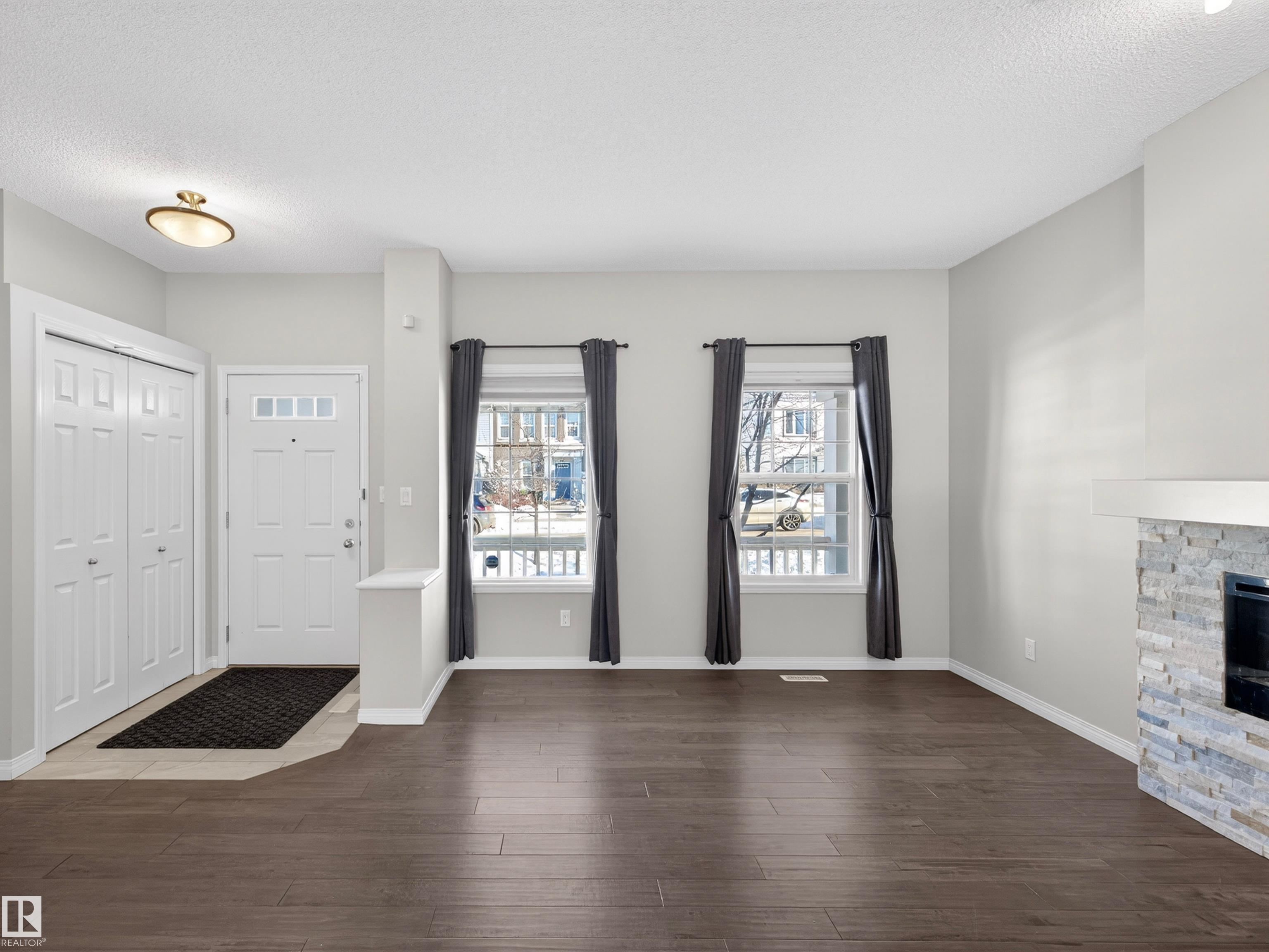 Picture for 1267 CHAPPELLE BV SW