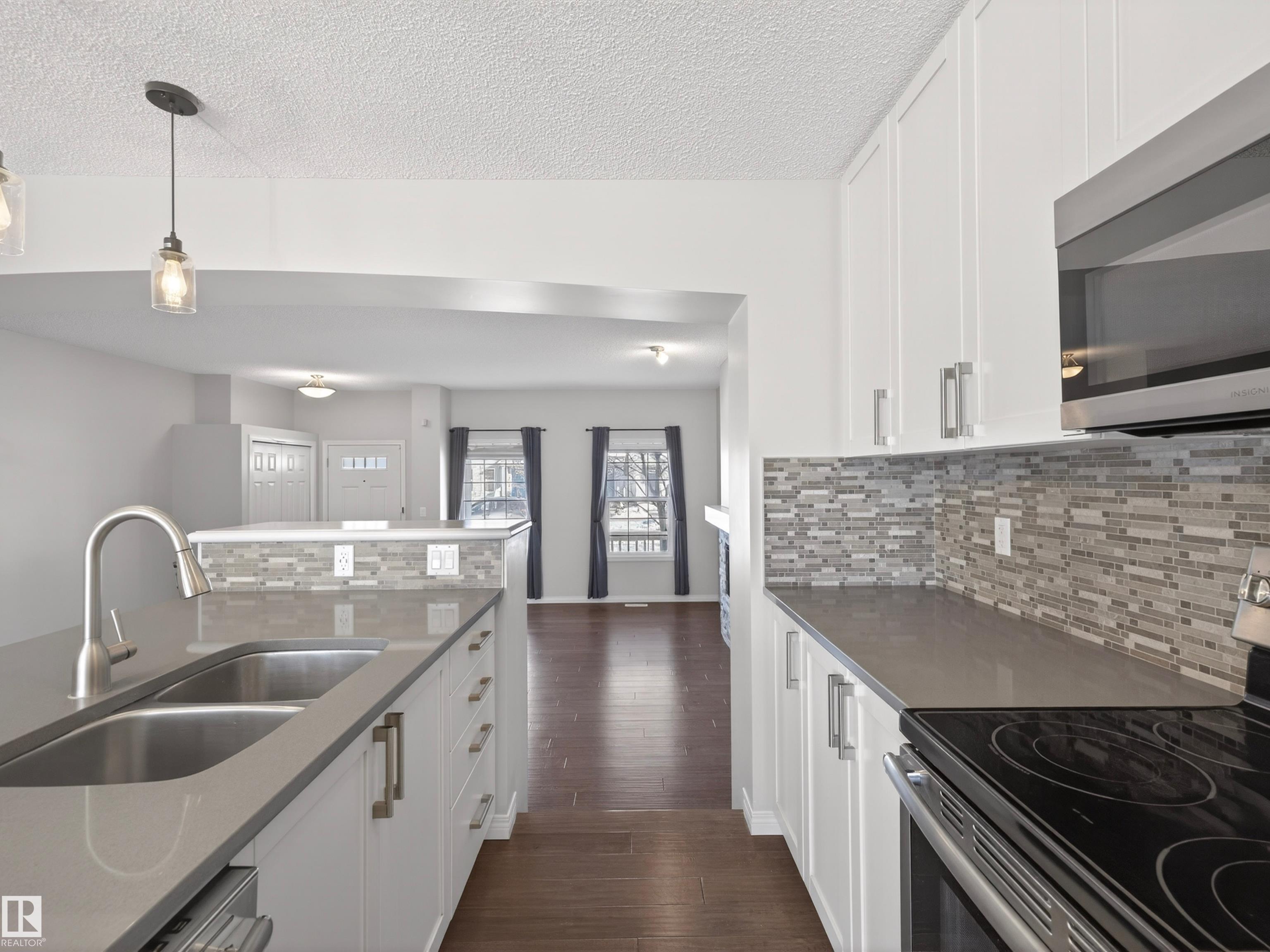 Picture for 1267 CHAPPELLE BV SW