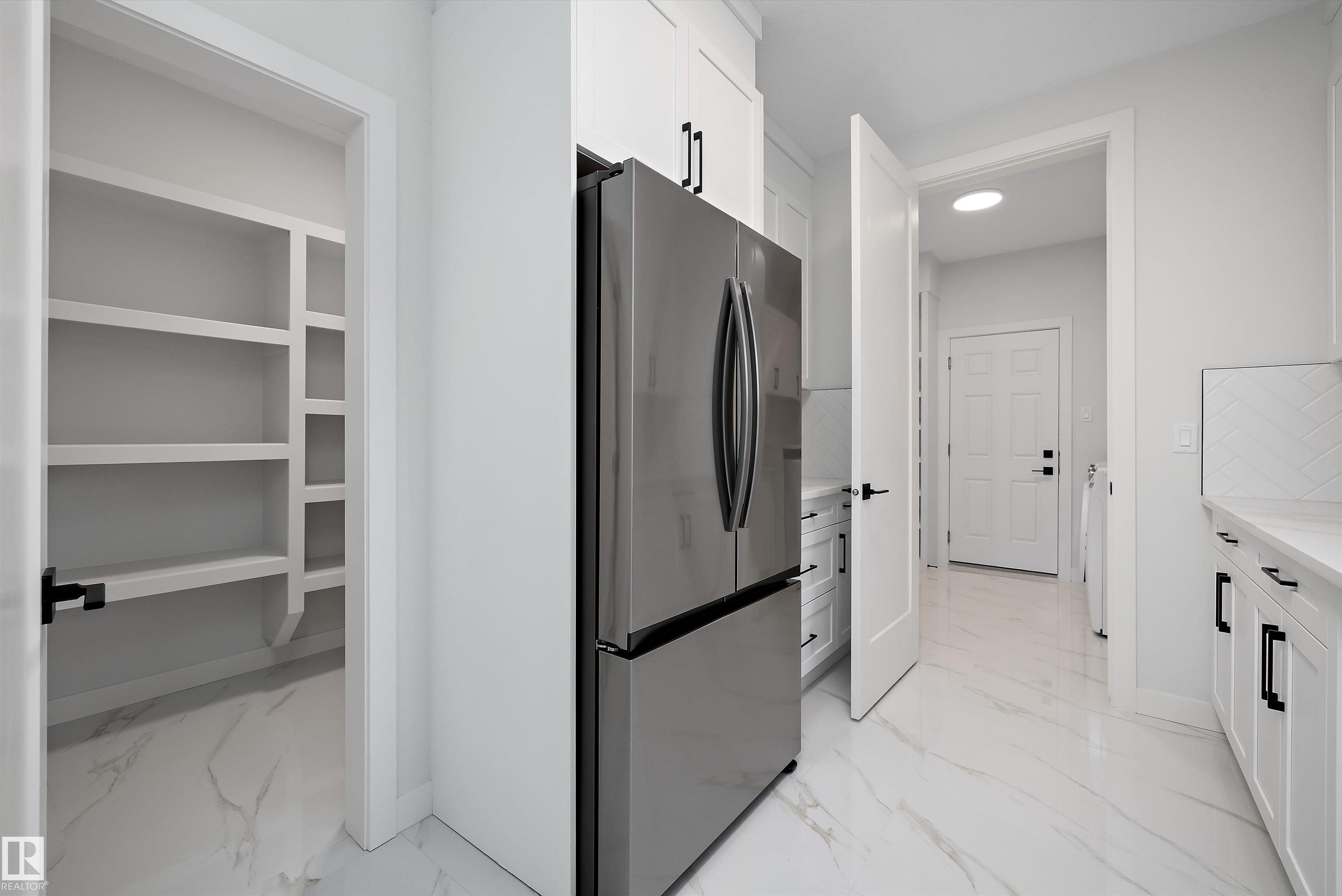 Photo 26 at 718 Elderberry Close NW, Edgemont, Edmonton