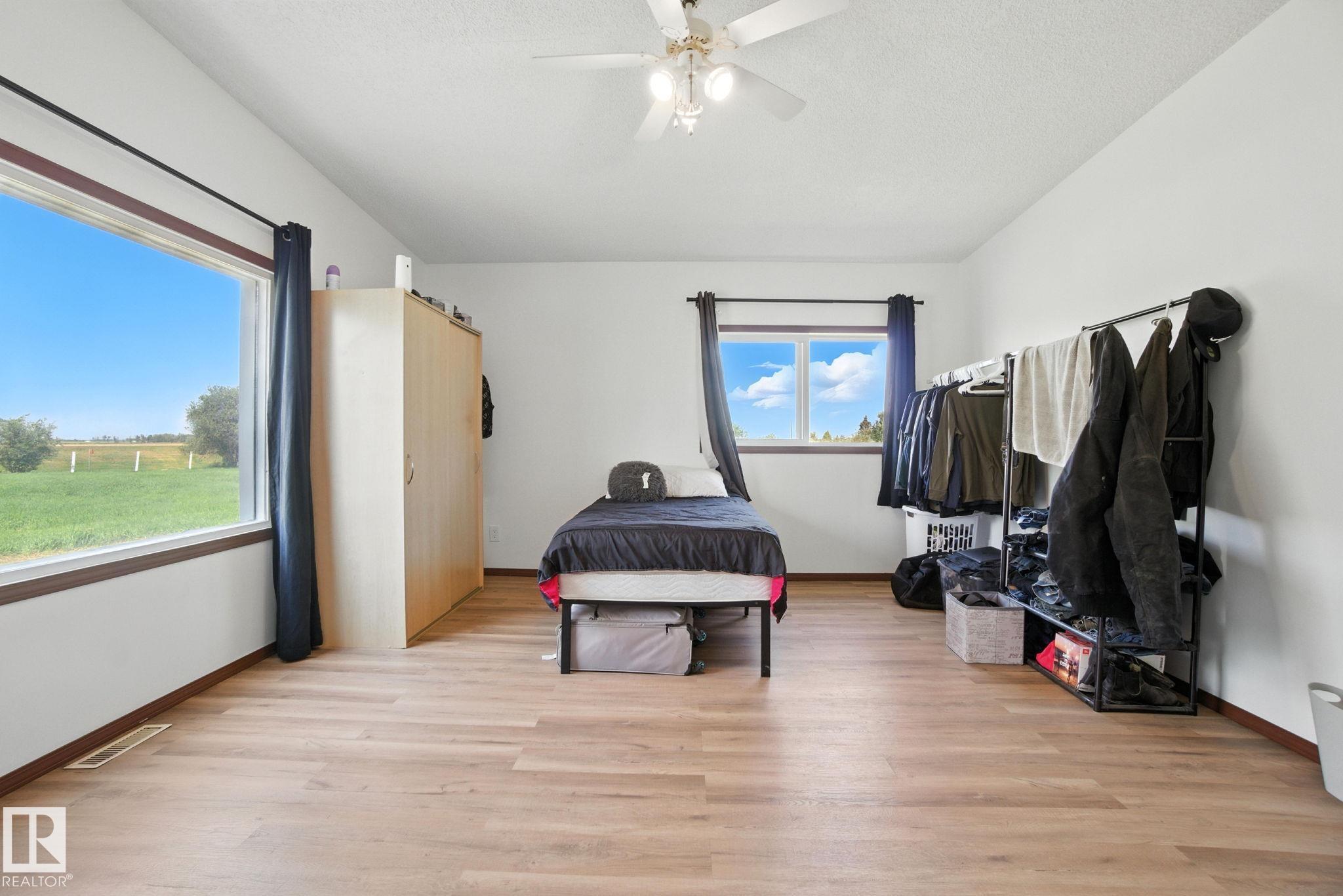 Photo 32 at 51019 Rge Road 273, None, Rural Parkland County