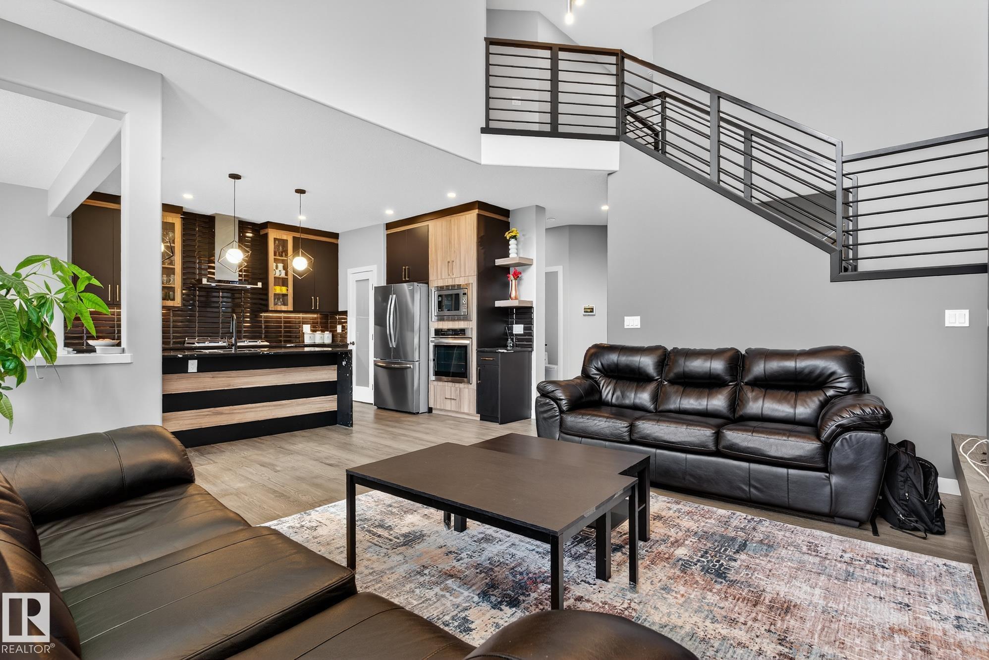 Photo 6 at 1027 150 Avenue NW, Fraser, Edmonton