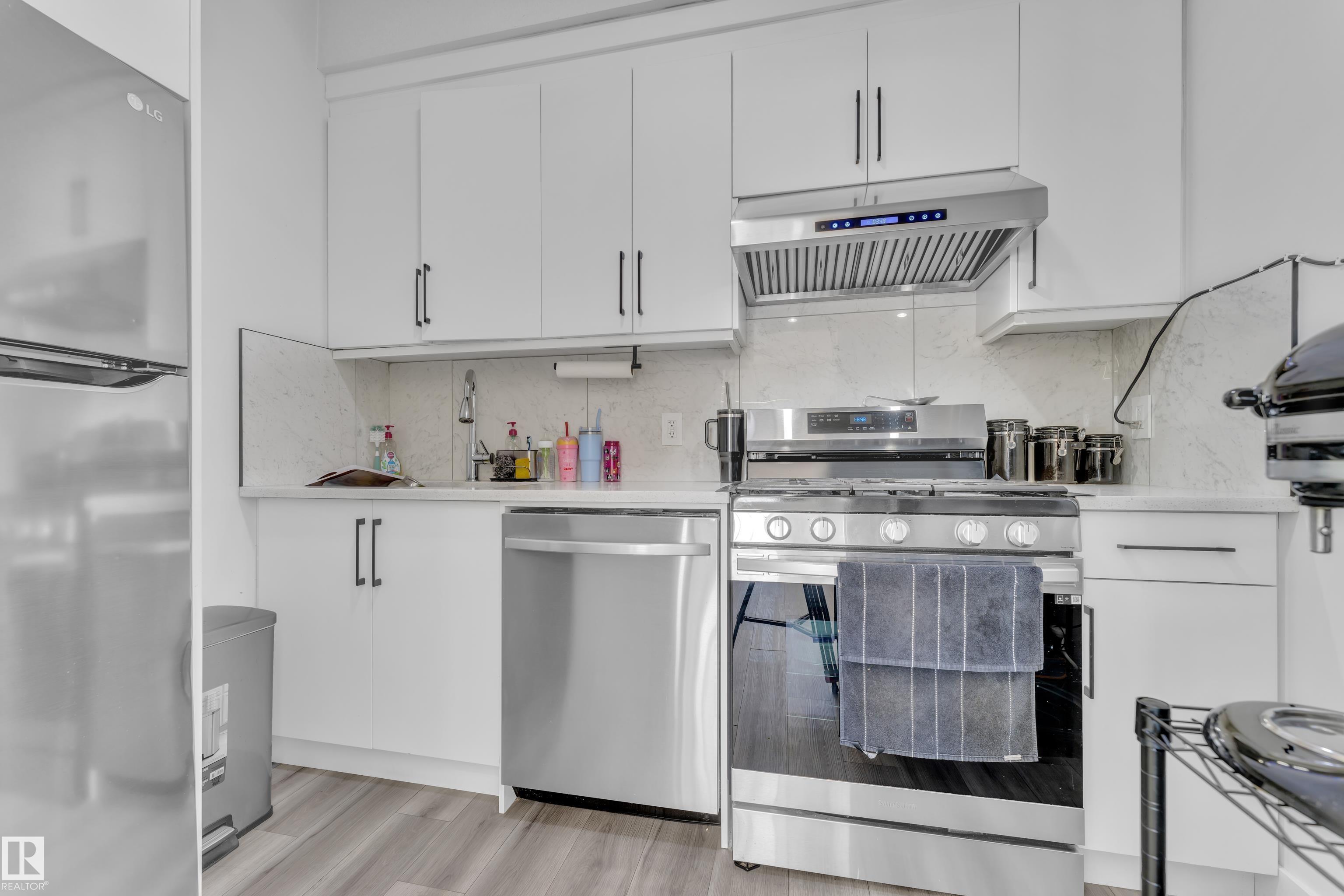 Photo 20 at 316 42 Street SW, Charlesworth, Edmonton