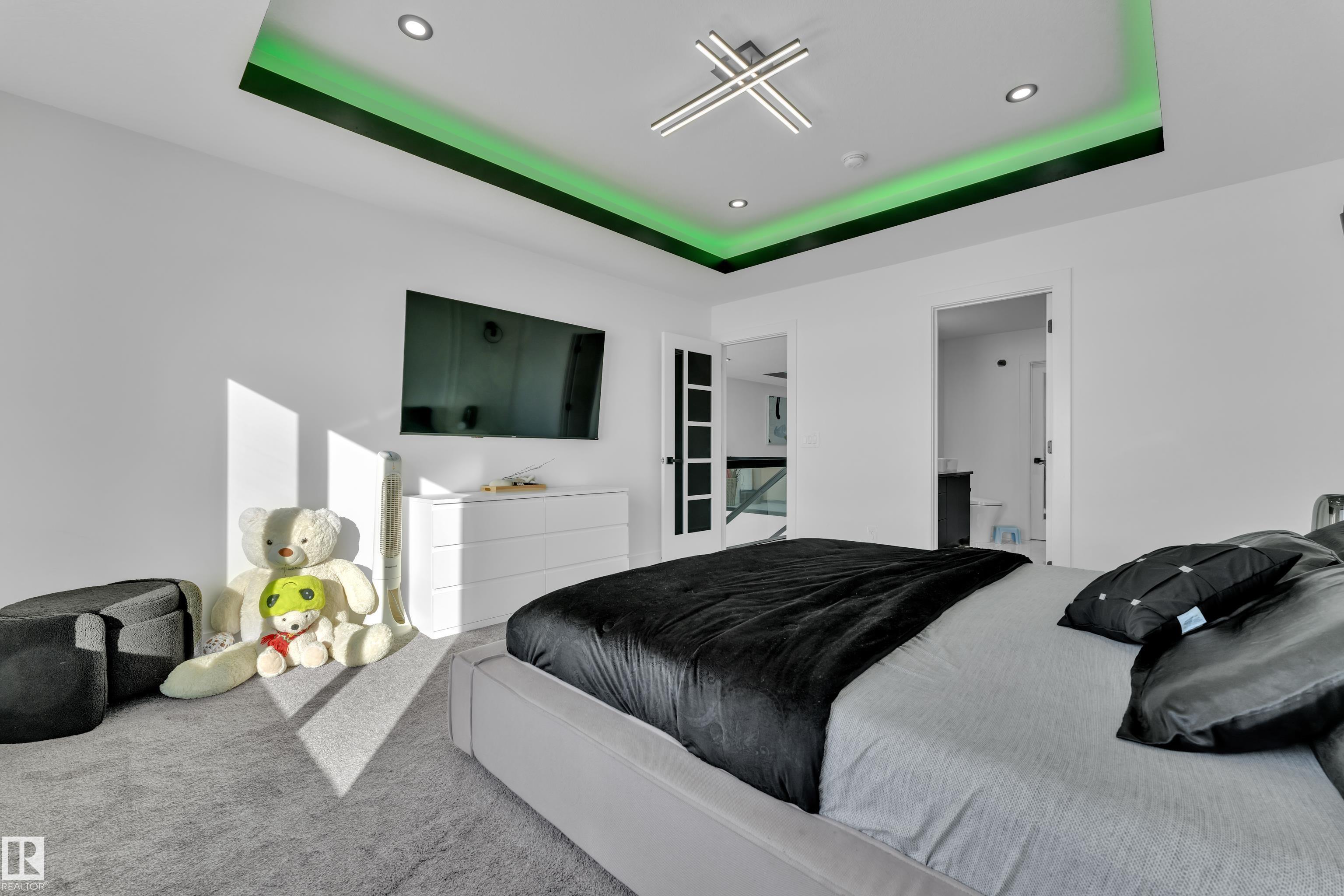 Photo 32 at 316 42 Street SW, Charlesworth, Edmonton