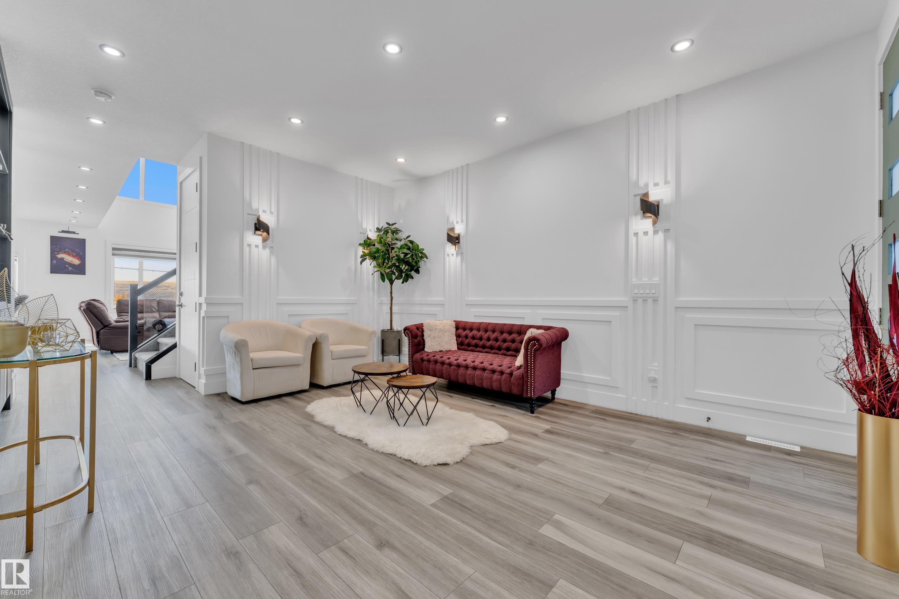 Photo 6 at 316 42 Street SW, Charlesworth, Edmonton