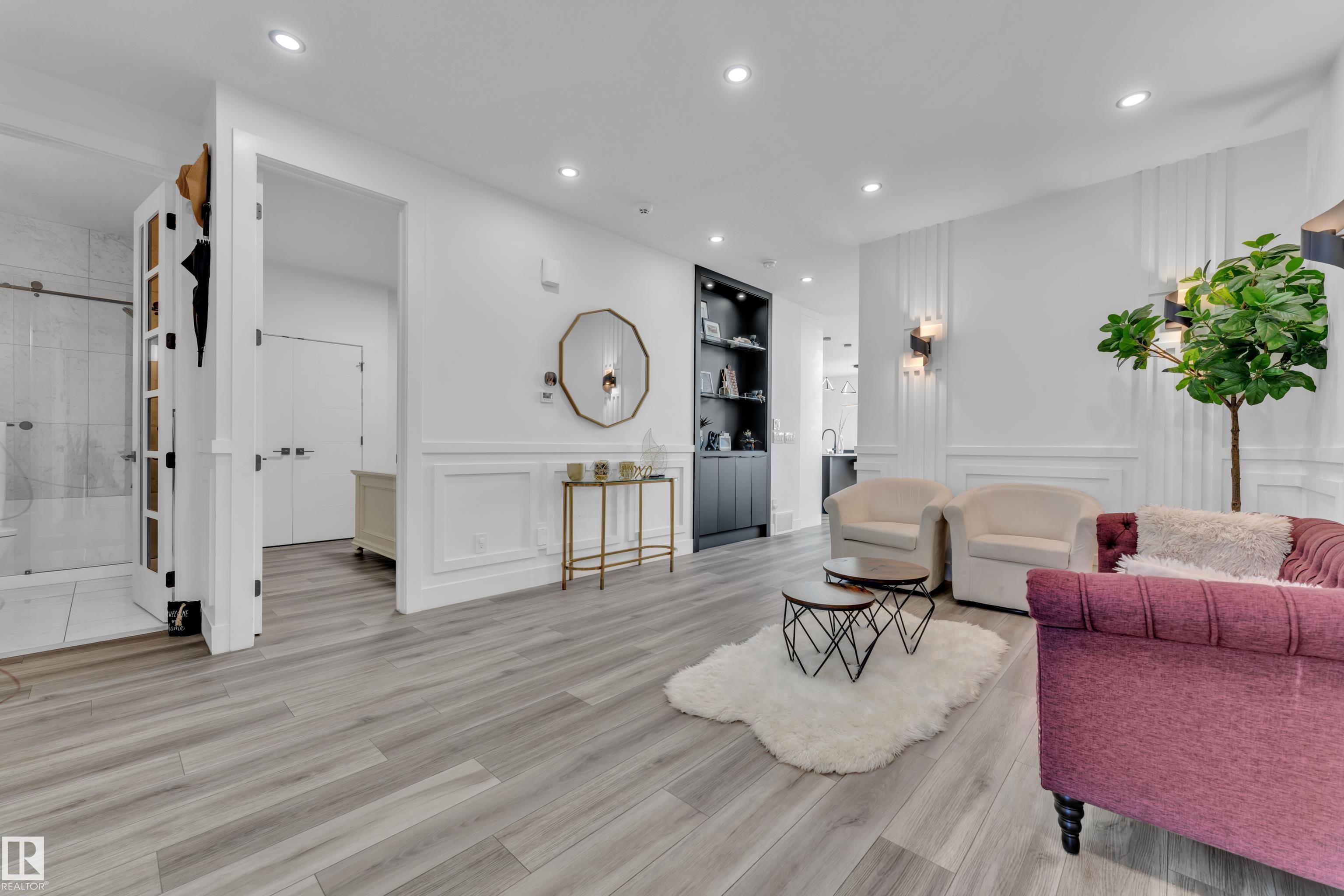 Photo 7 at 316 42 Street SW, Charlesworth, Edmonton