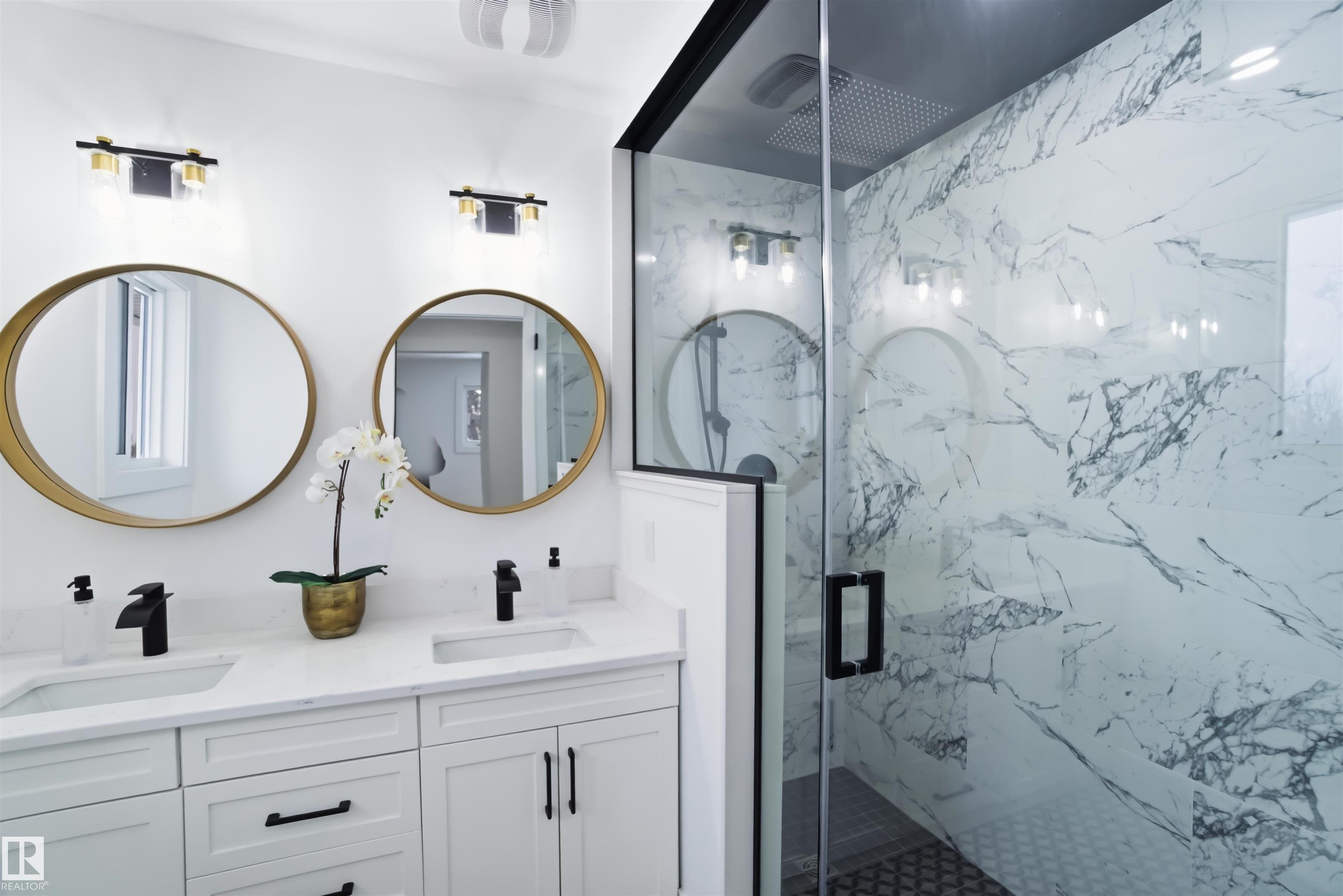 Photo 38 at 6719 95 Avenue NW, Ottewell, Edmonton