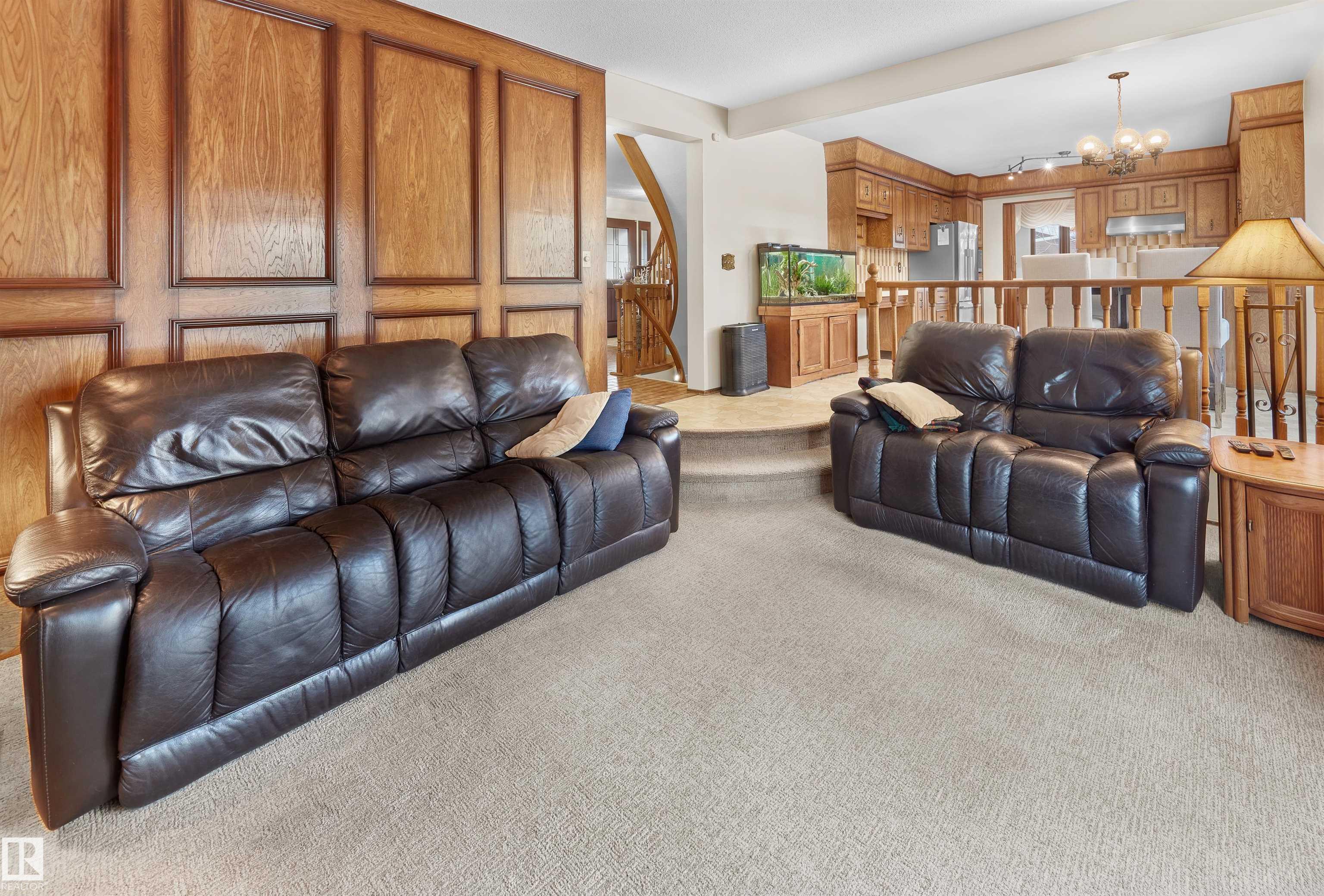 Photo 15 at 10908 Bearspaw Drive W NW, Bearspaw, Edmonton