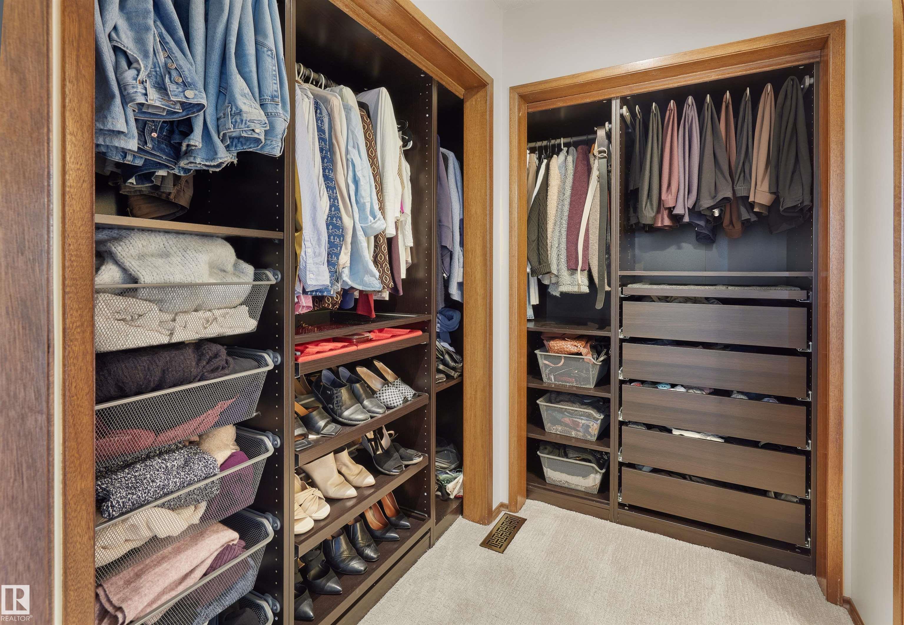 Photo 24 at 10908 Bearspaw Drive W NW, Bearspaw, Edmonton