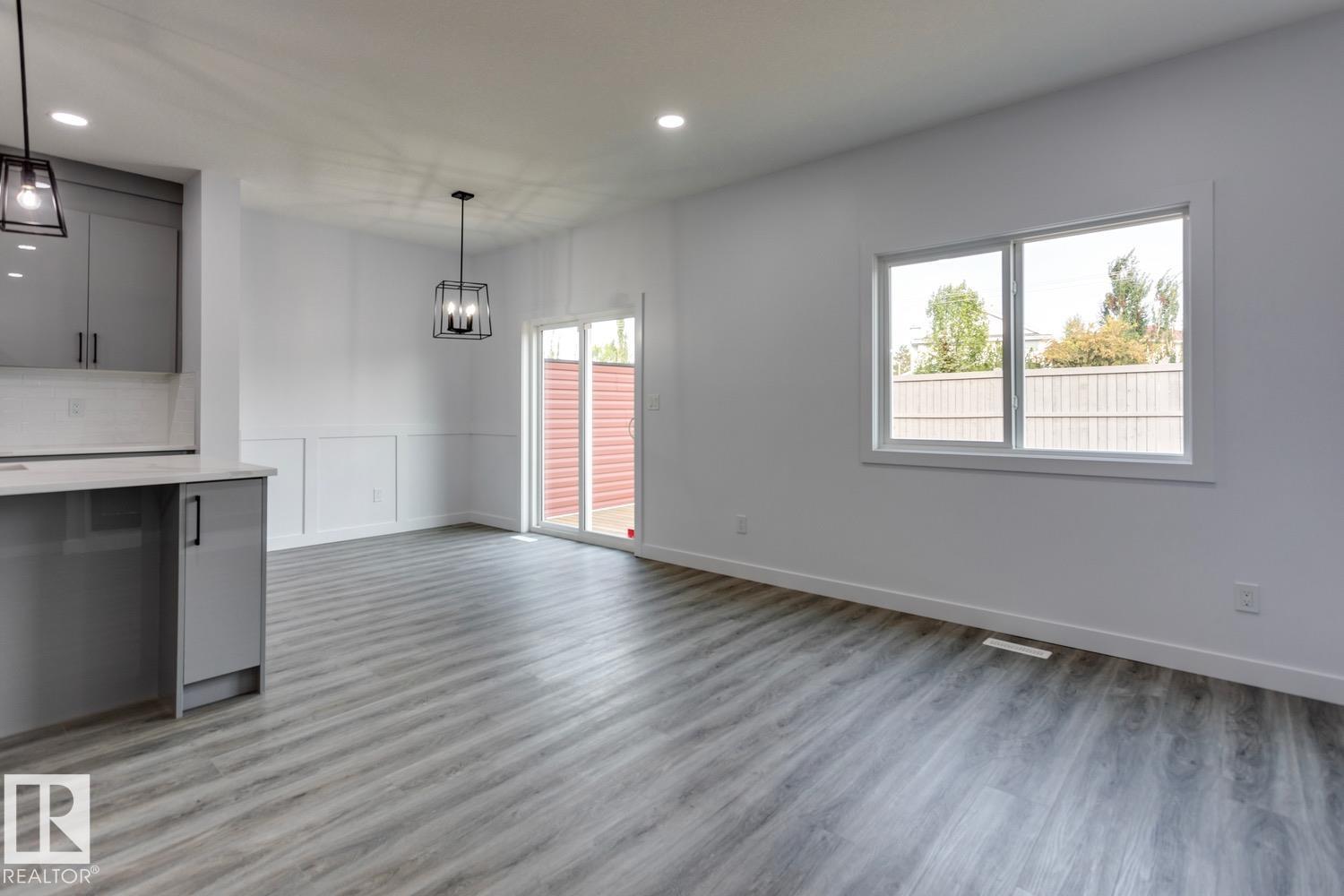 Photo 13 at 35 Caledon Crescent, Copperhaven, Spruce Grove