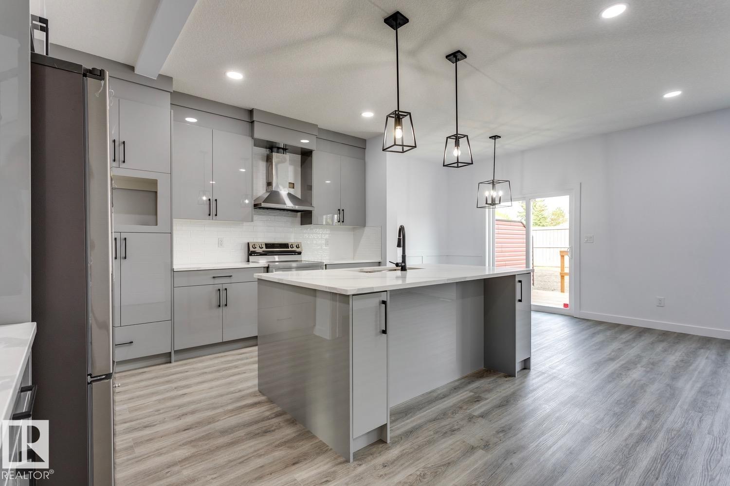 Photo 6 at 35 Caledon Crescent, Copperhaven, Spruce Grove