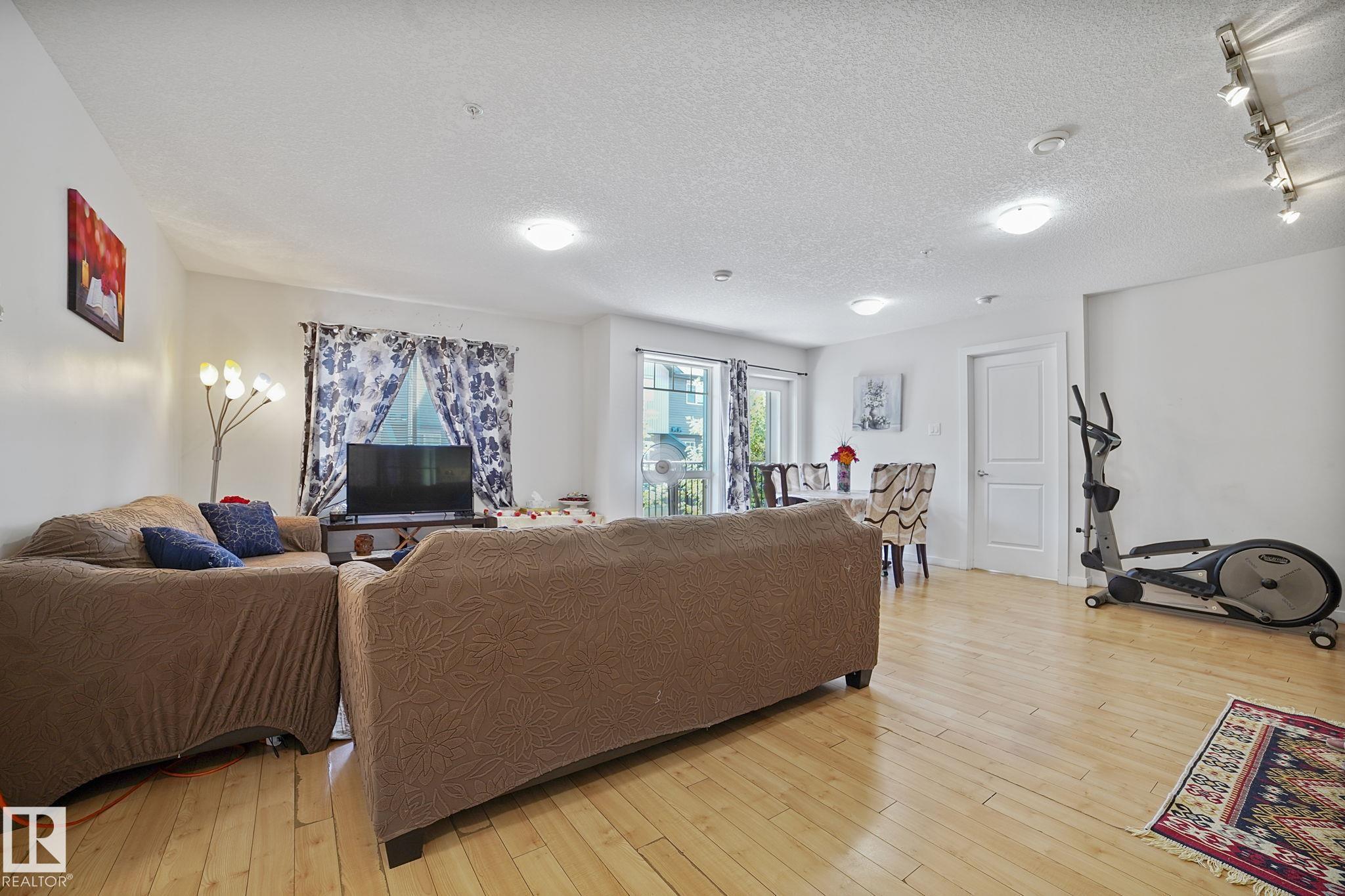 Picture for #205 9517 160 AV NW